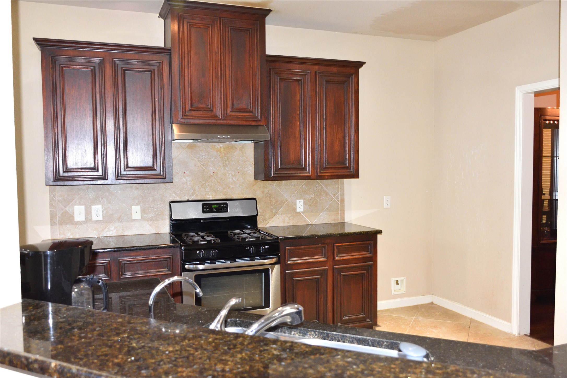 5106 Autumn Rose Lane Property Photo 5