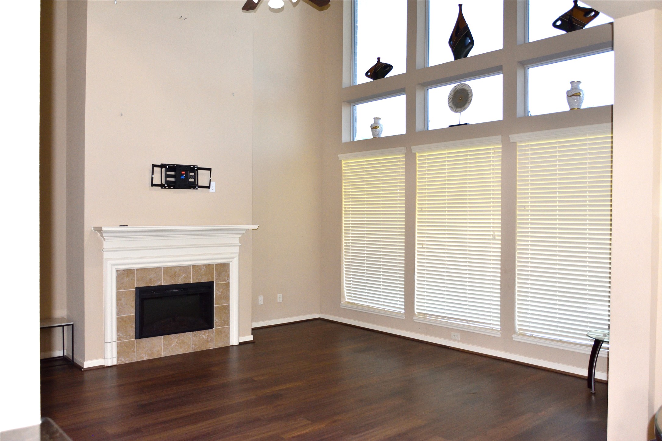 5106 Autumn Rose Lane Property Photo 8