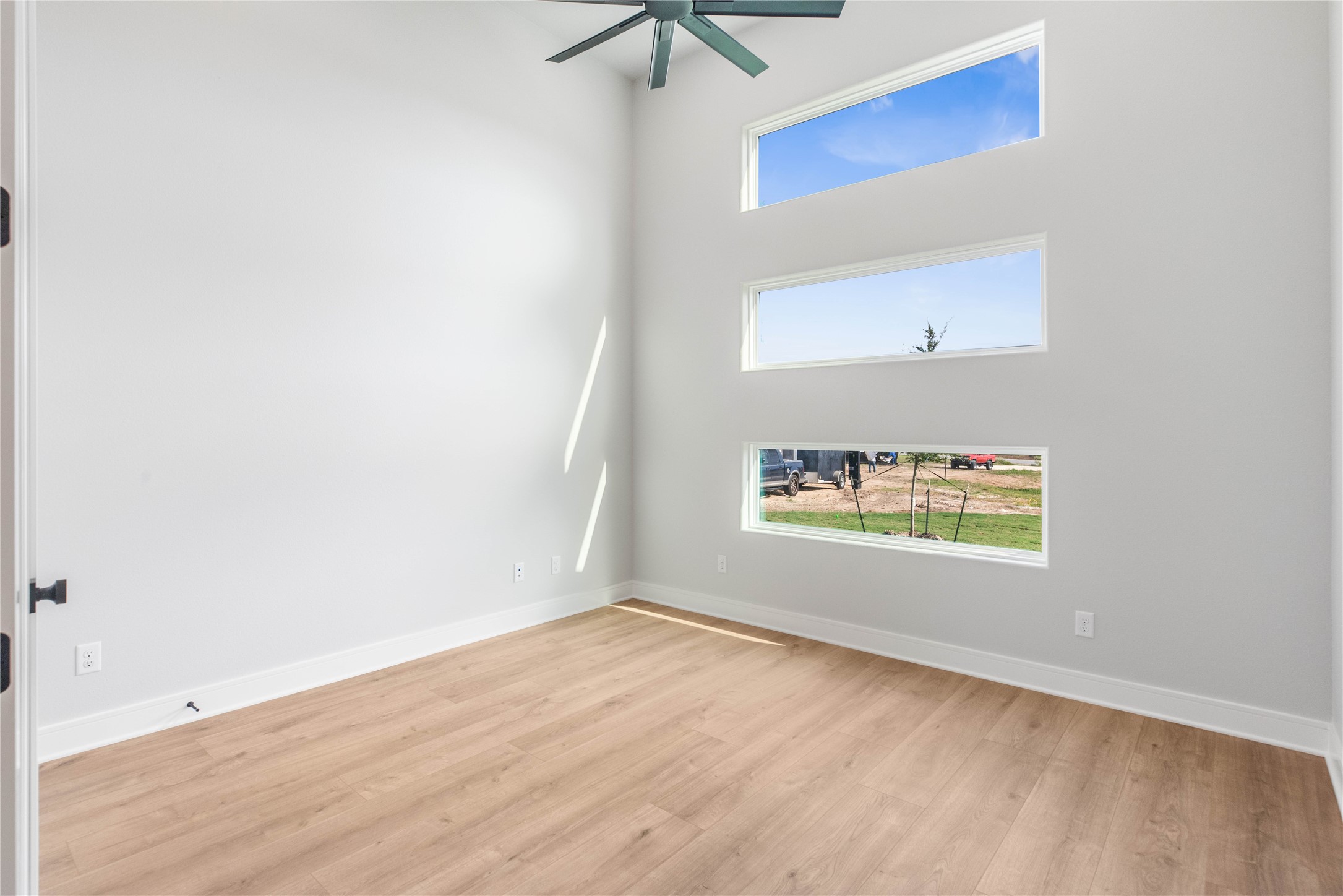 5632 Mill Water Court Property Photo 23