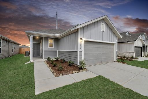 17943 Grain Auger Road Property Photo 1
