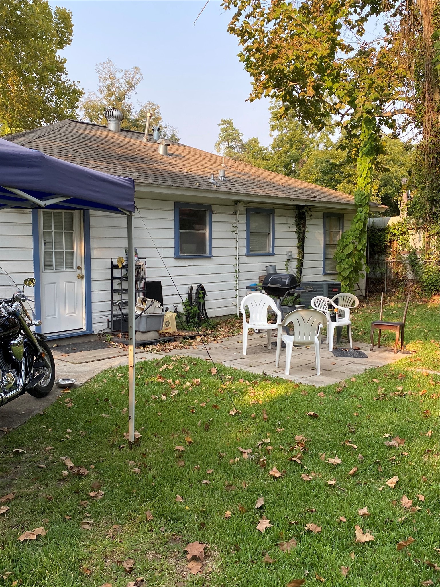 2504 Pennington Street Property Photo 8