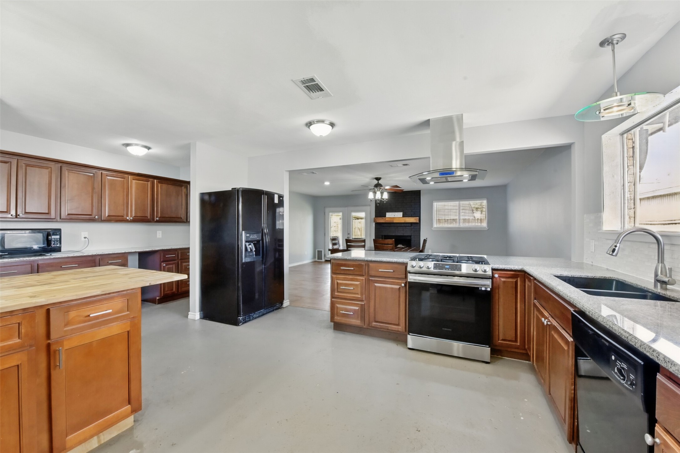 3413 Park Meadows Avenue Property Photo