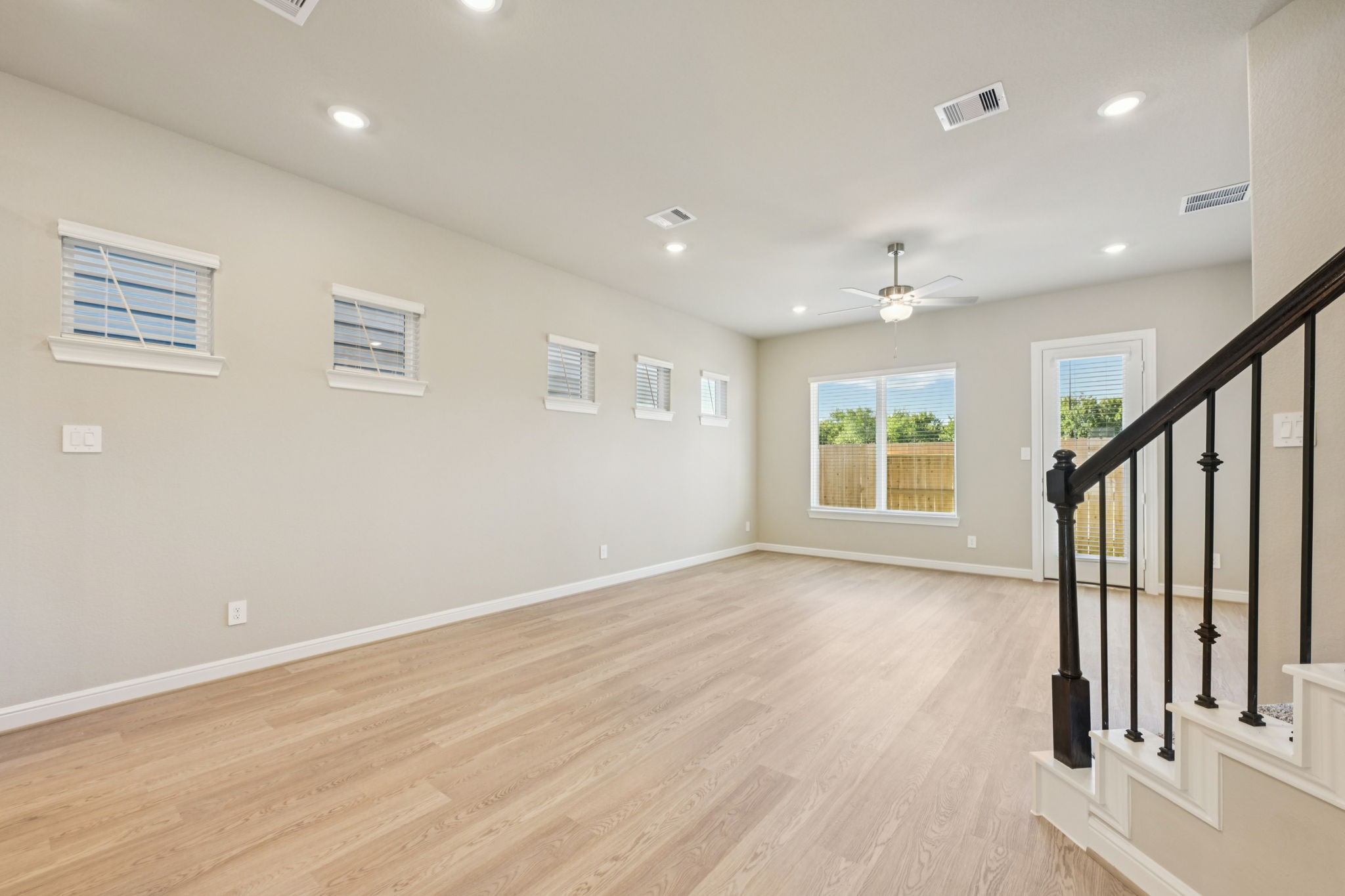 707 Topwater Trail Property Photo 2