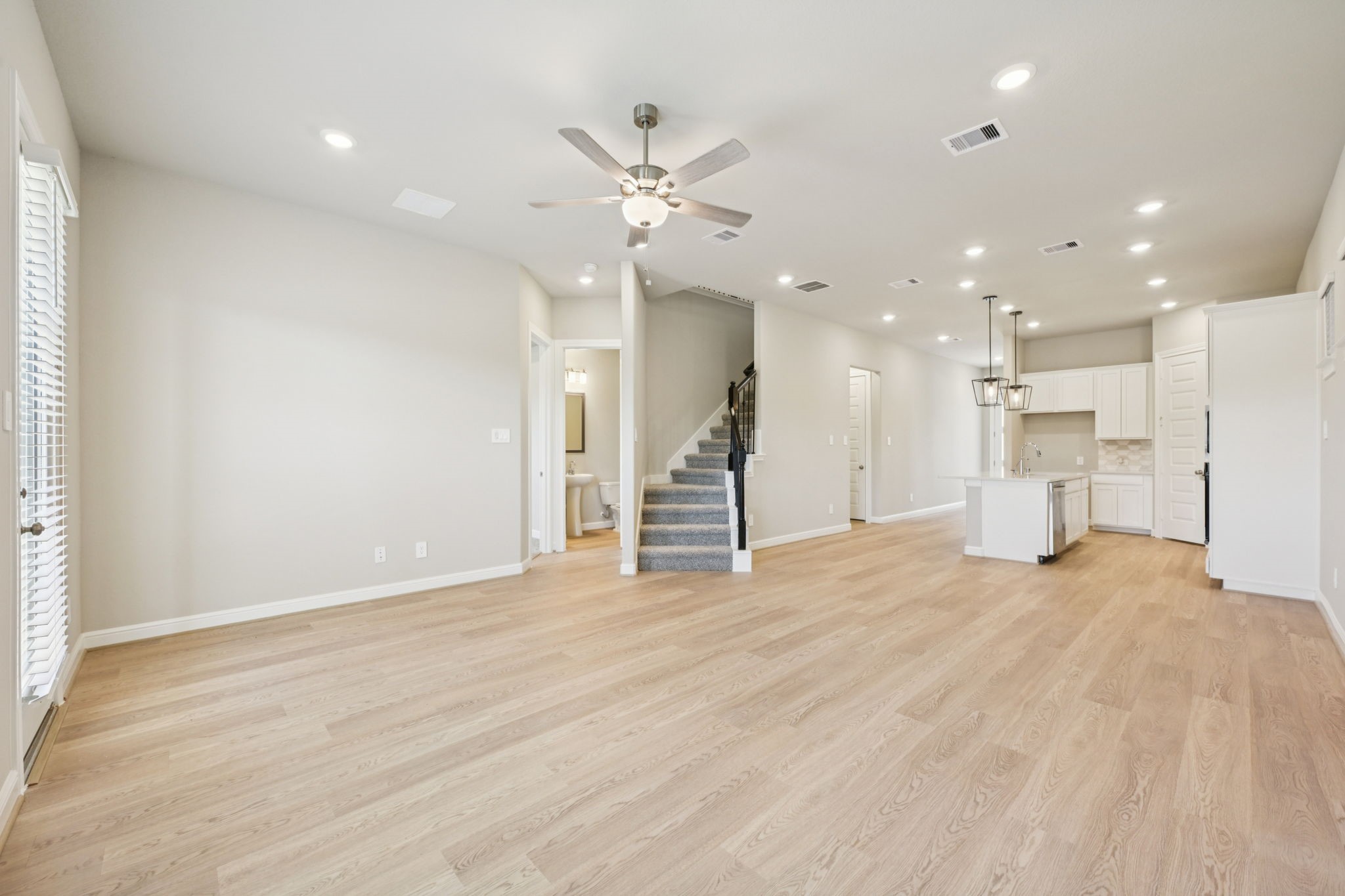 707 Topwater Trail Property Photo 6