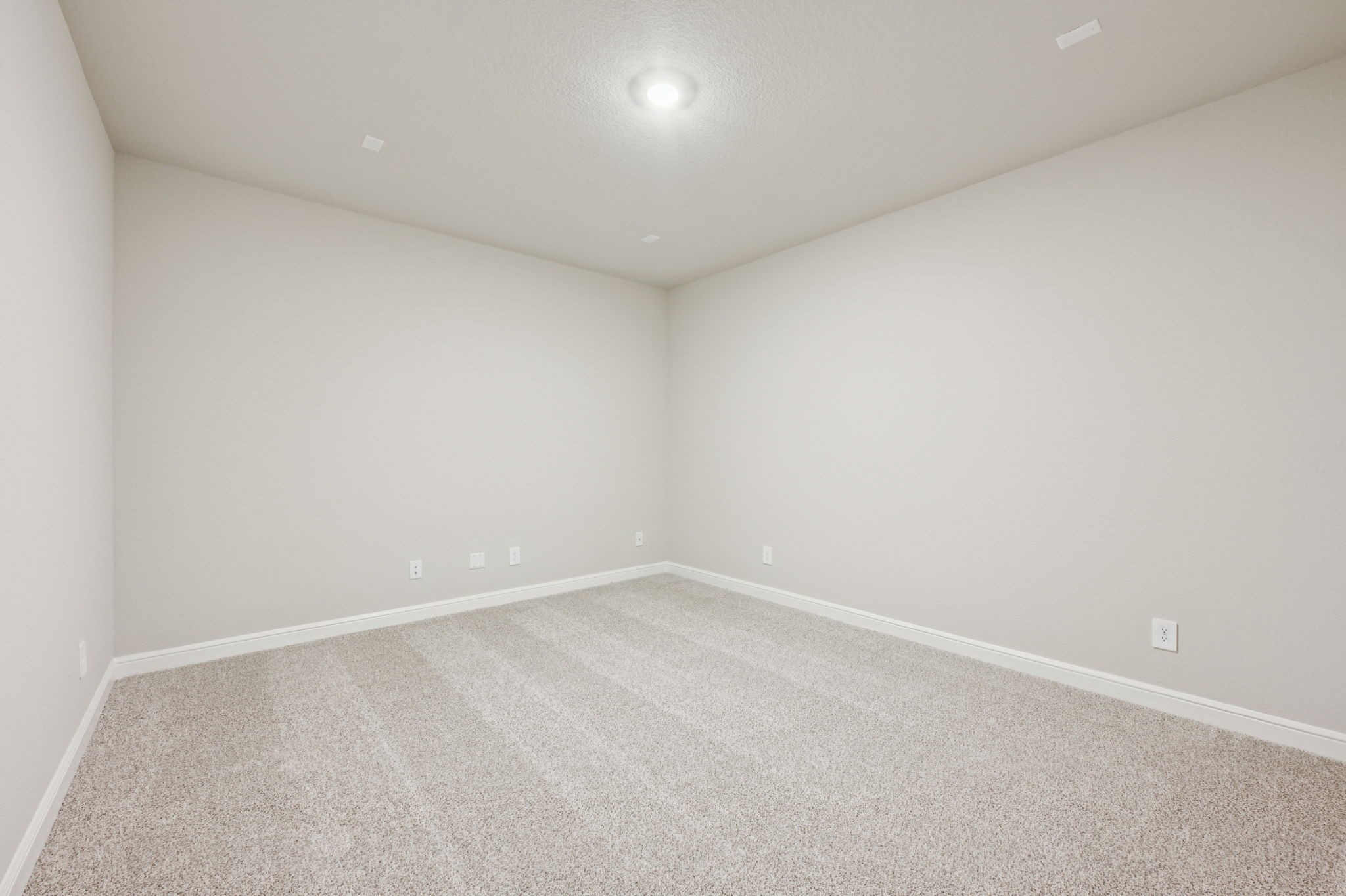 707 Topwater Trail Property Photo 32