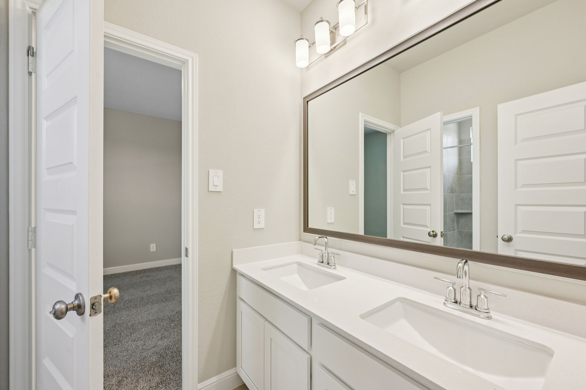 707 Topwater Trail Property Photo 39