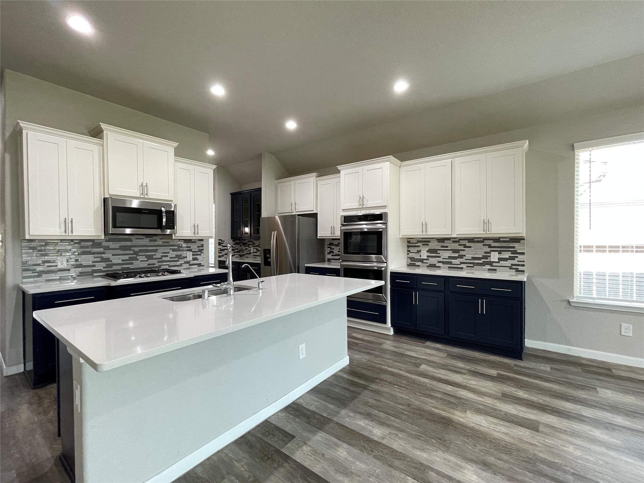 4119 Prairie Landing Lane Property Photo 5