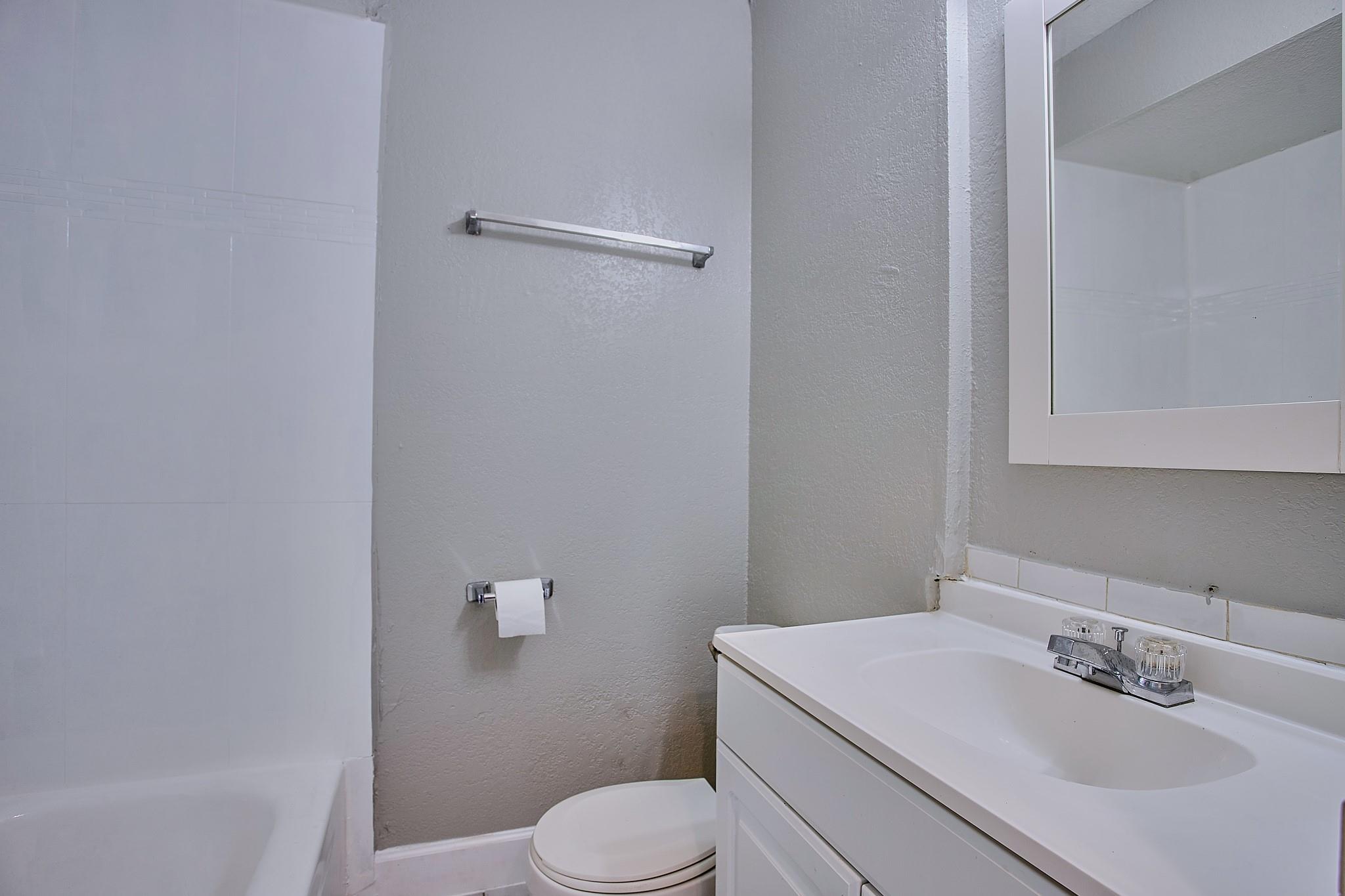 1423 Hawthorne 16 Property Photo 14