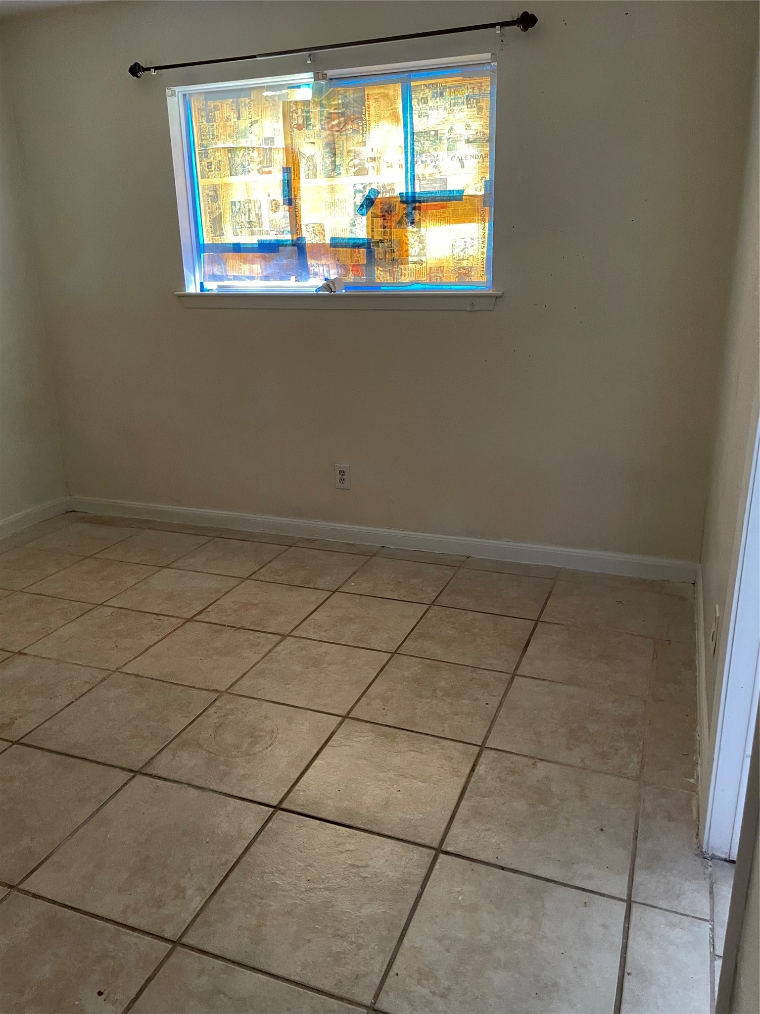 12522 Corning Drive Property Photo 10
