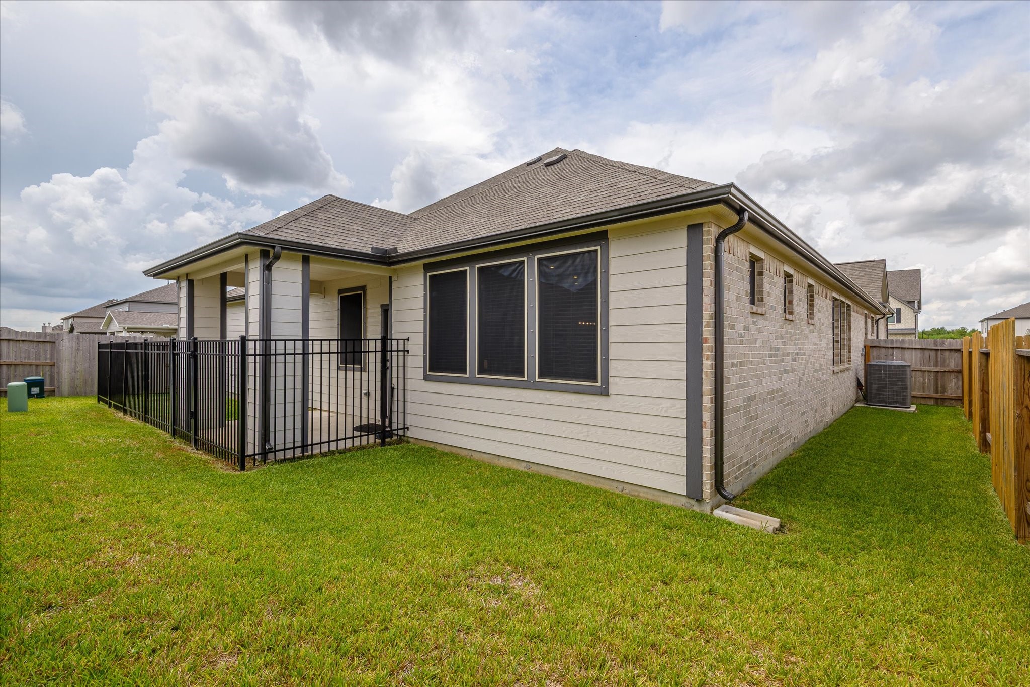 456 Lake Line Drive Property Photo 28