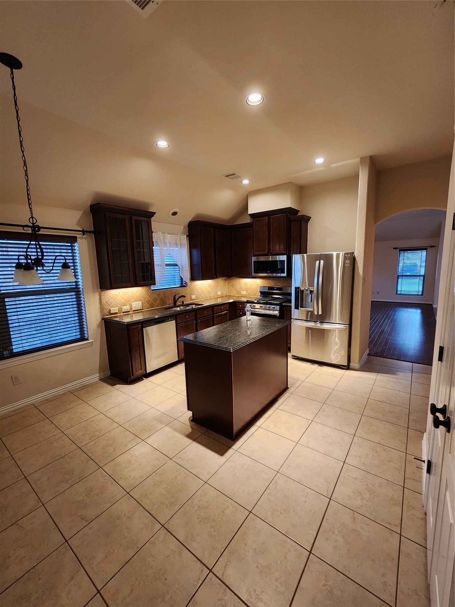 4713 E Meadow Drive Property Photo 10