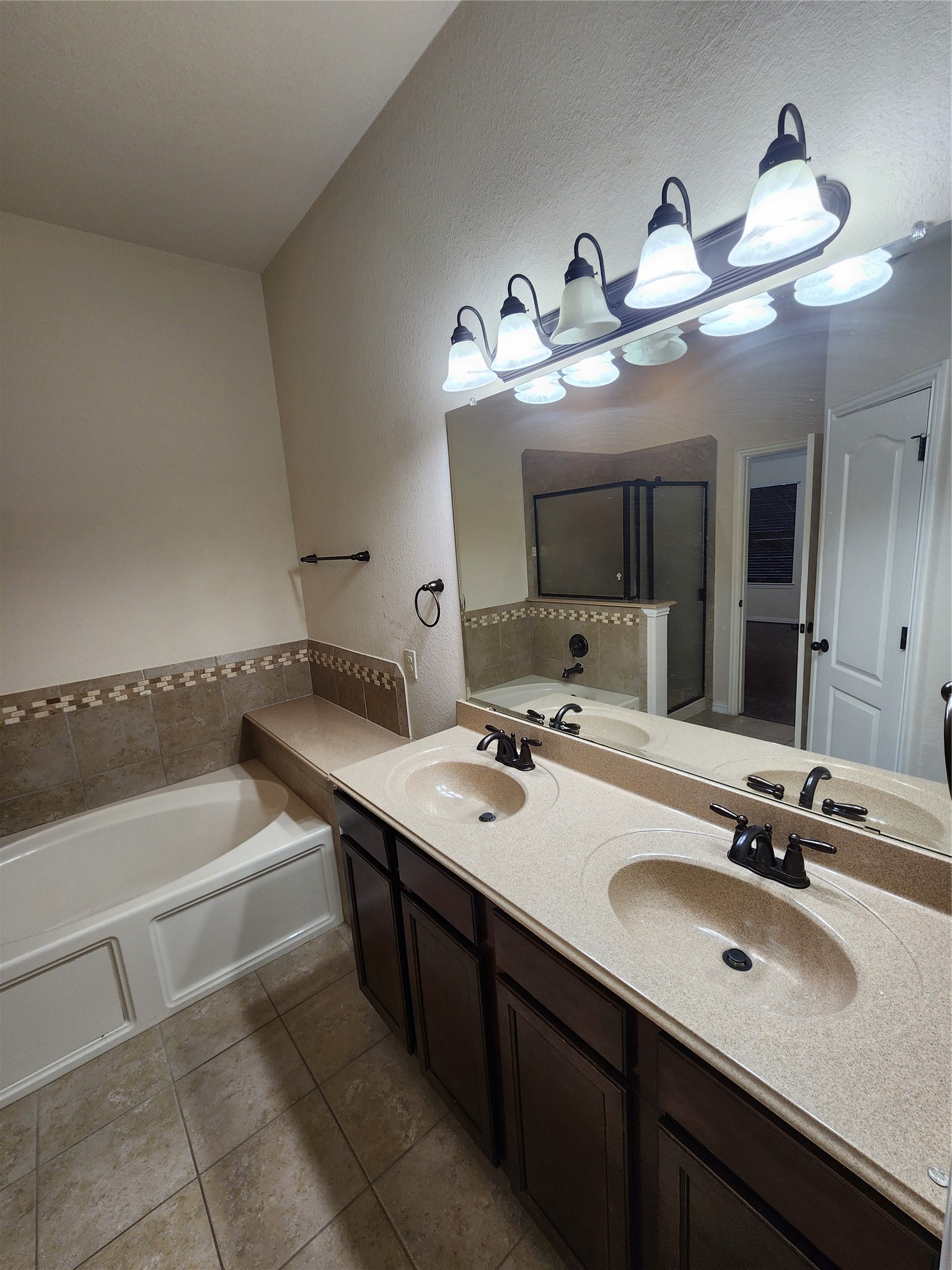 4713 E Meadow Drive Property Photo 15