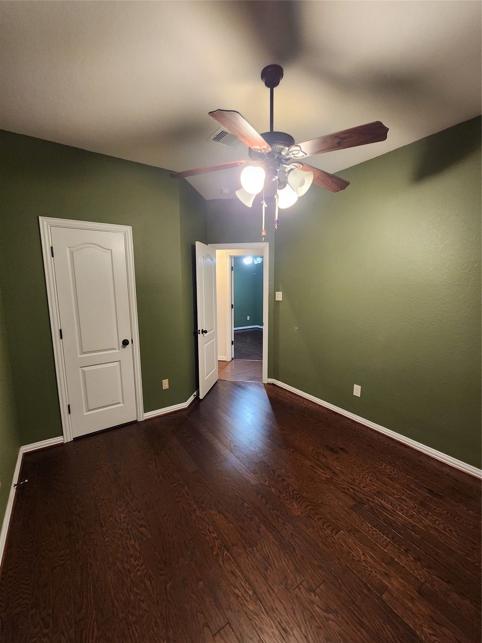 4713 E Meadow Drive Property Photo 18