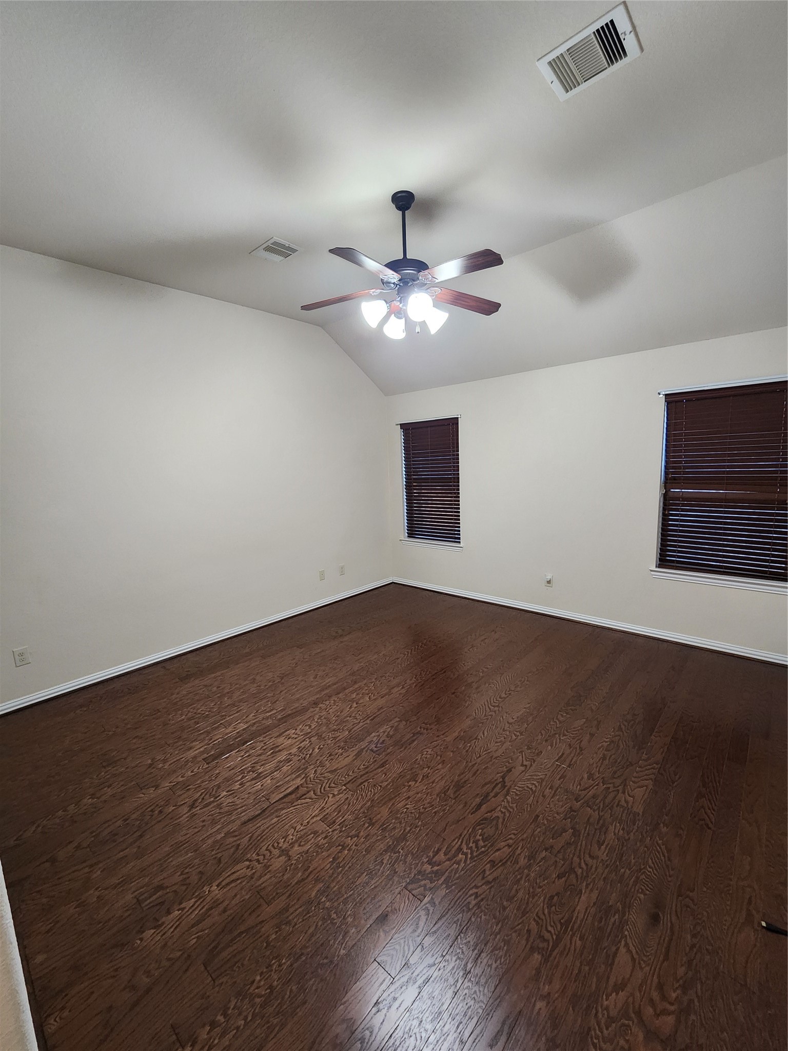 4713 E Meadow Drive Property Photo 23