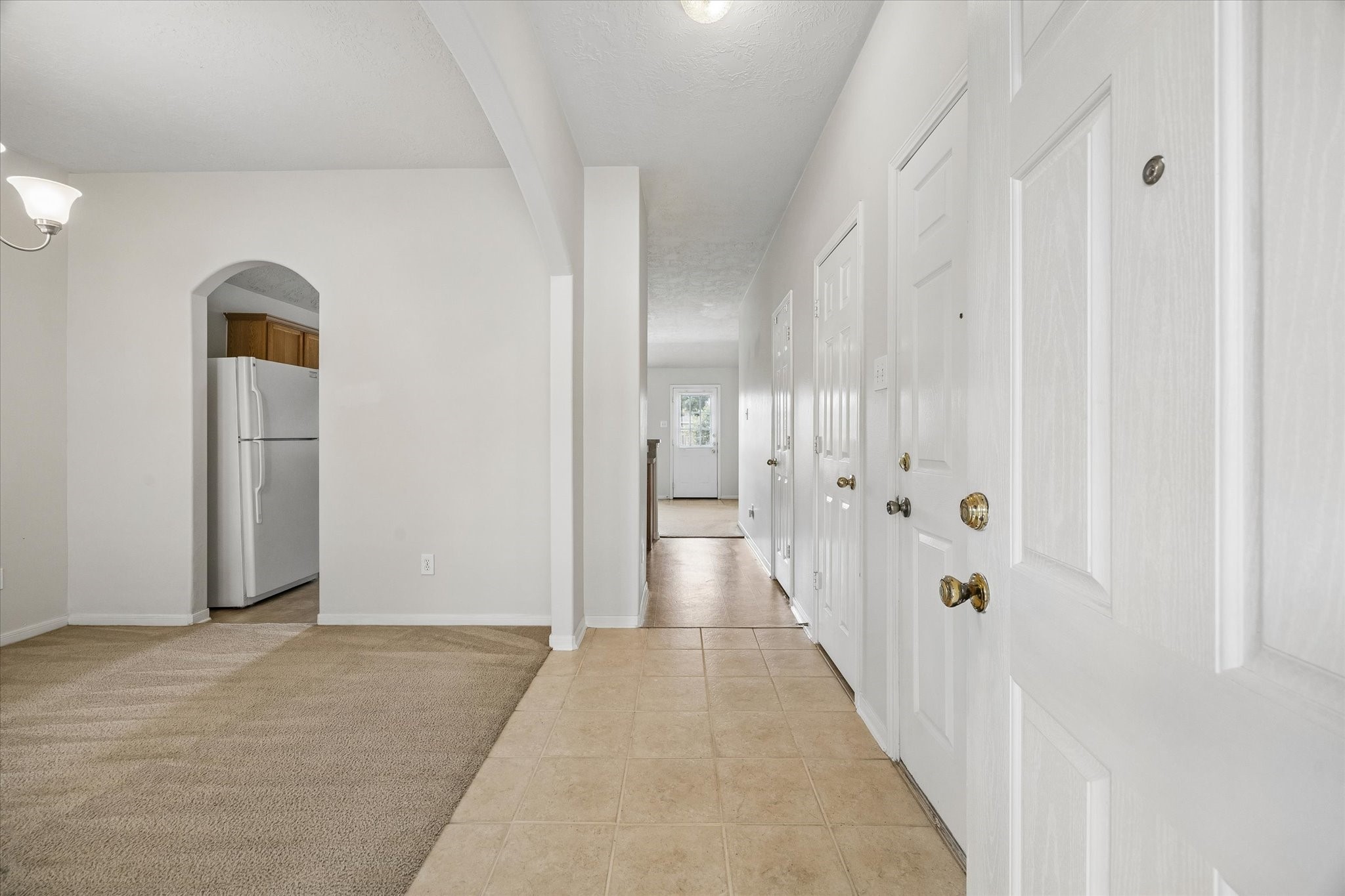 8022 Indian Desert Drive Property Photo 5