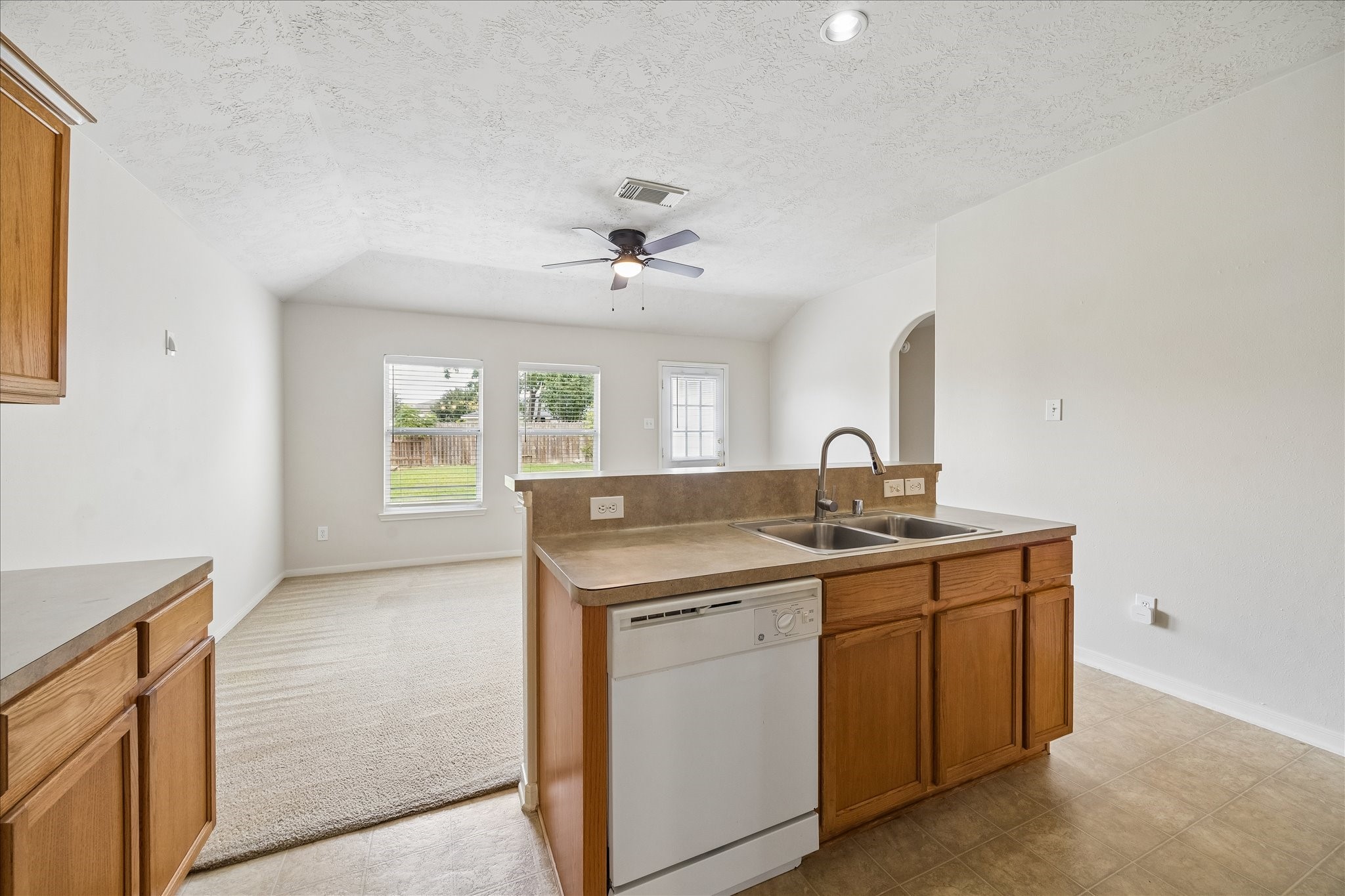 8022 Indian Desert Drive Property Photo 8