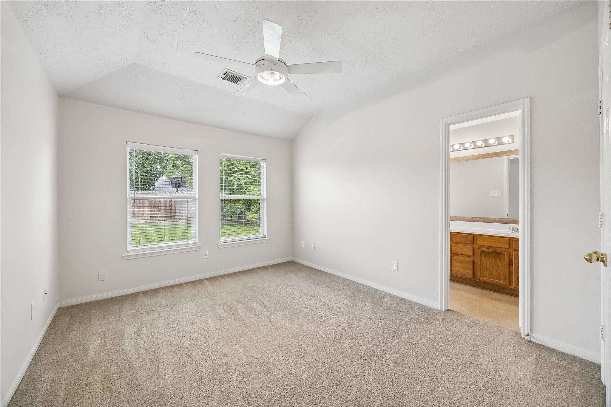 8022 Indian Desert Drive Property Photo 11