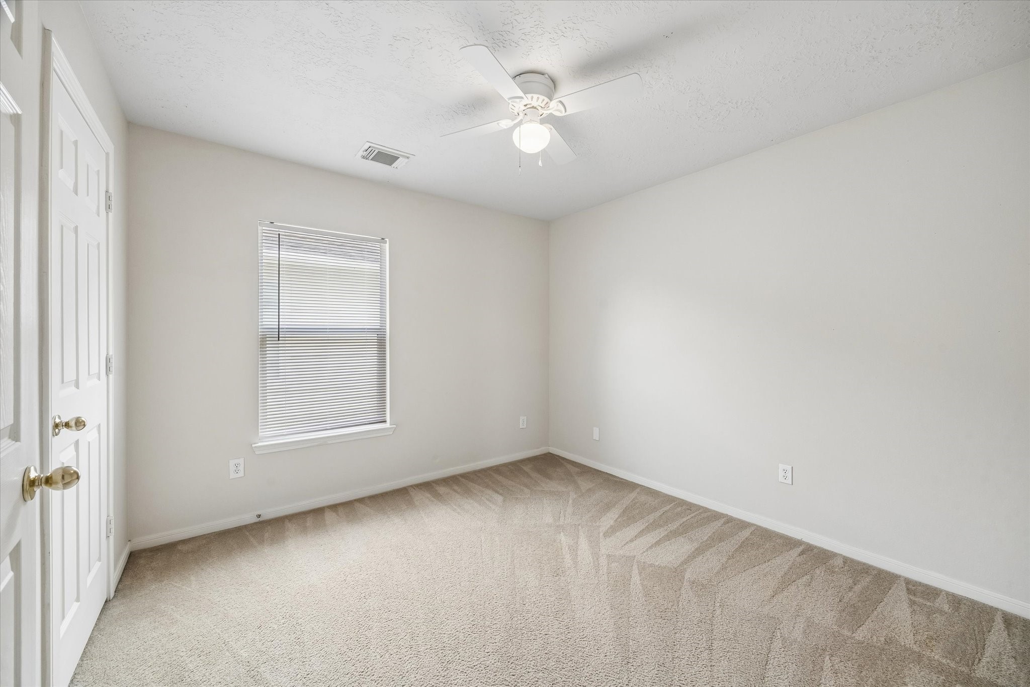 8022 Indian Desert Drive Property Photo 15