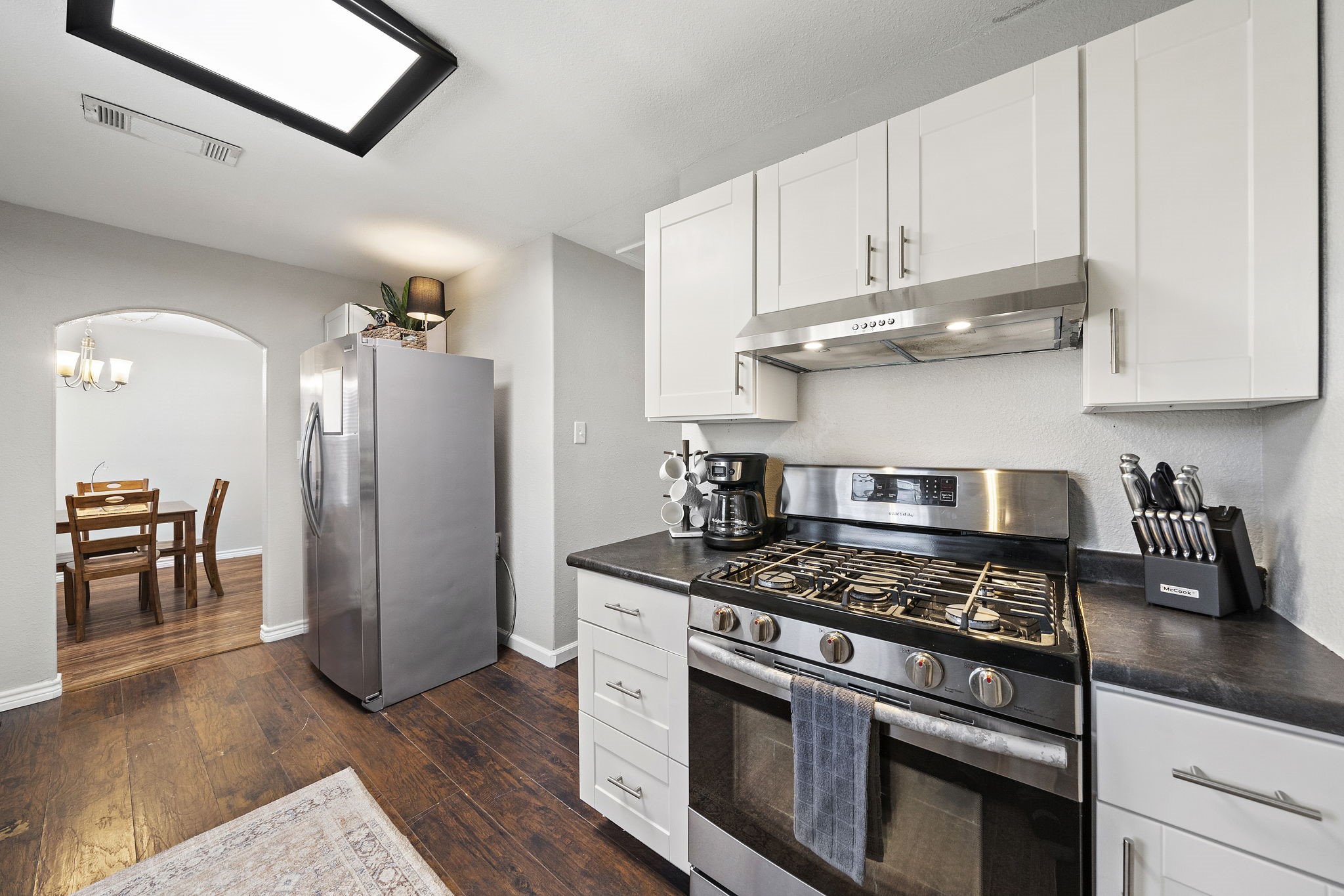 1206 Olive Street Property Photo 7