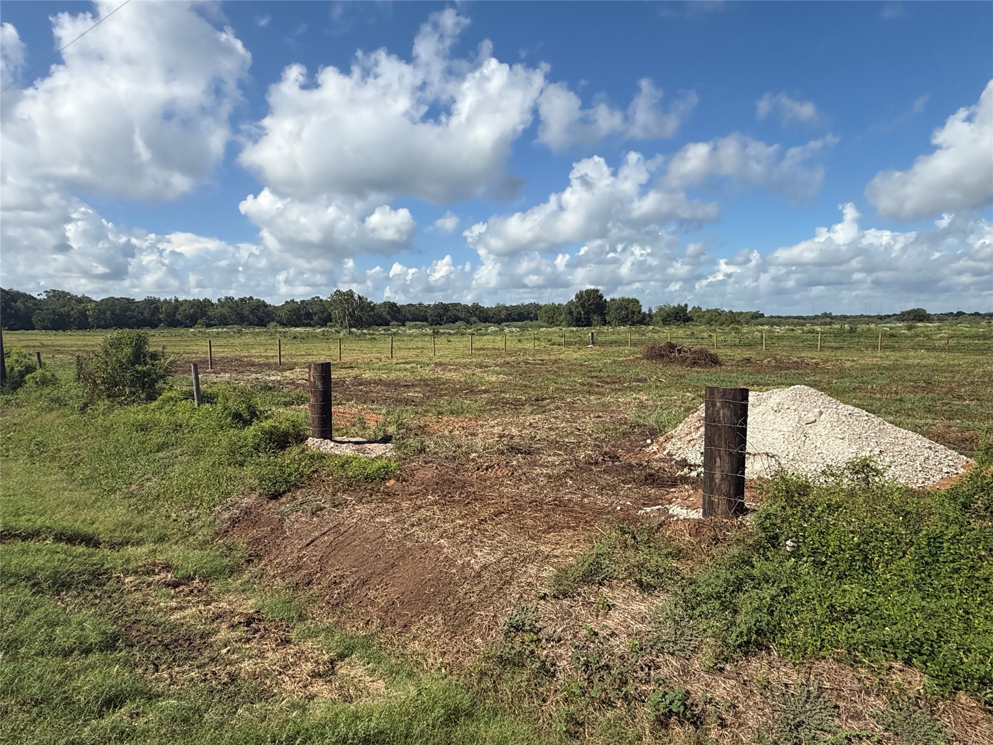 0 Cr 353 Property Photo 2