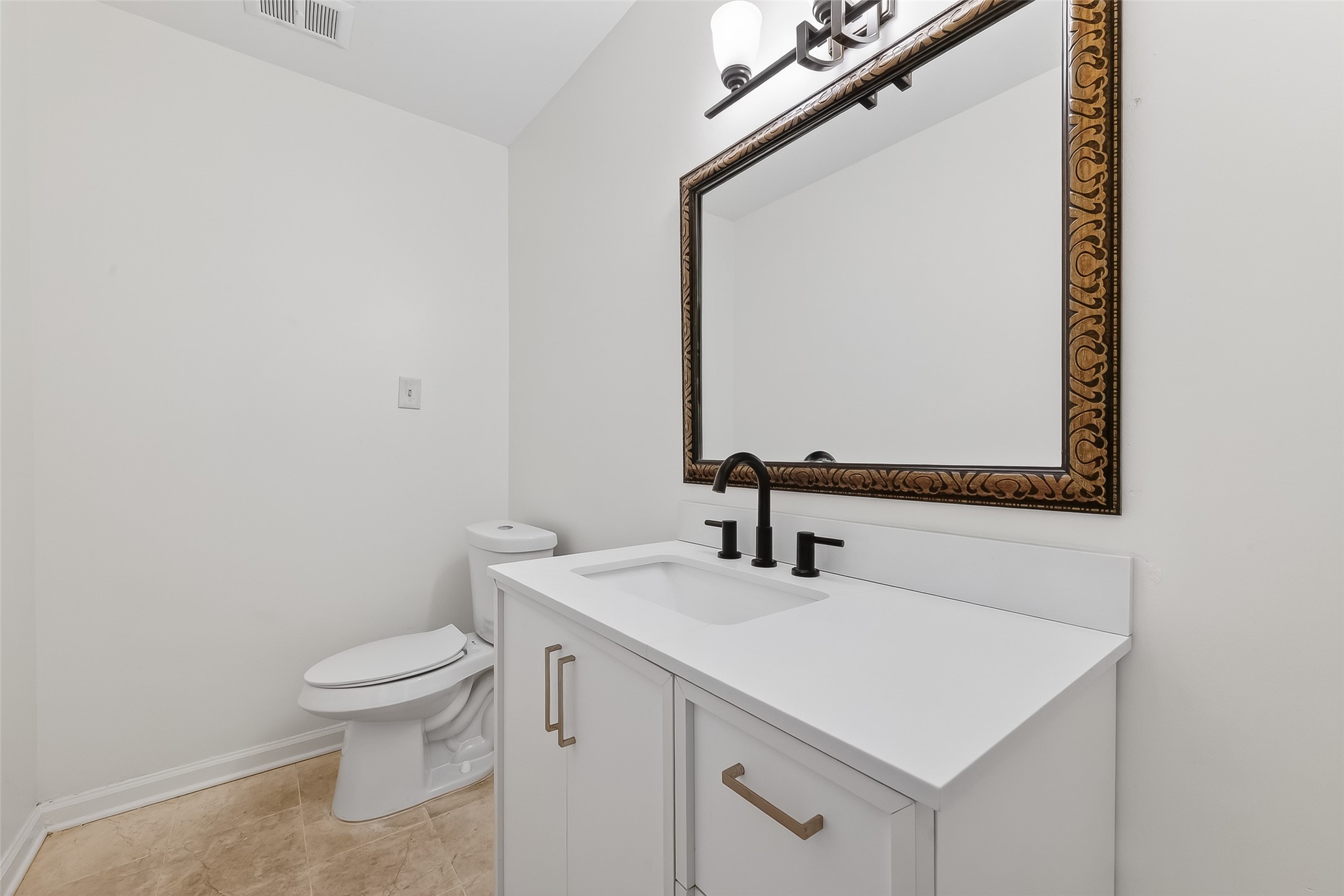 500 N Post Oak Lane Property Photo 43