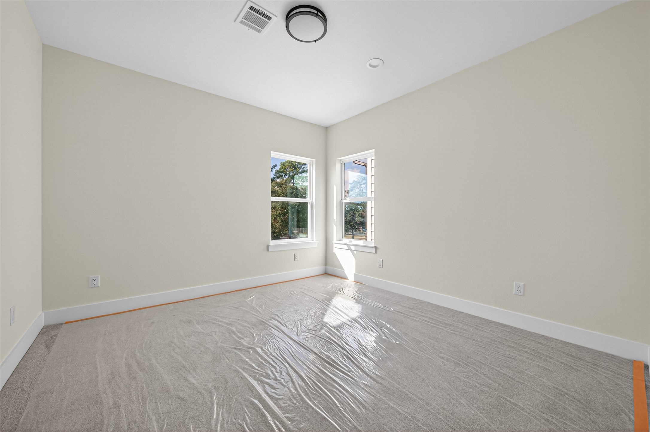 12307 New Jordan Lane Property Photo 35