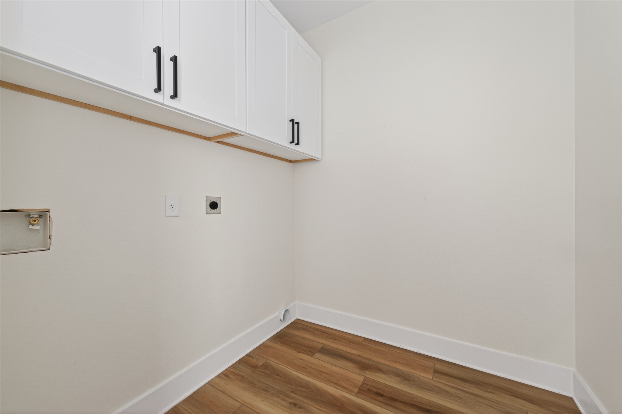 12307 New Jordan Lane Property Photo 39