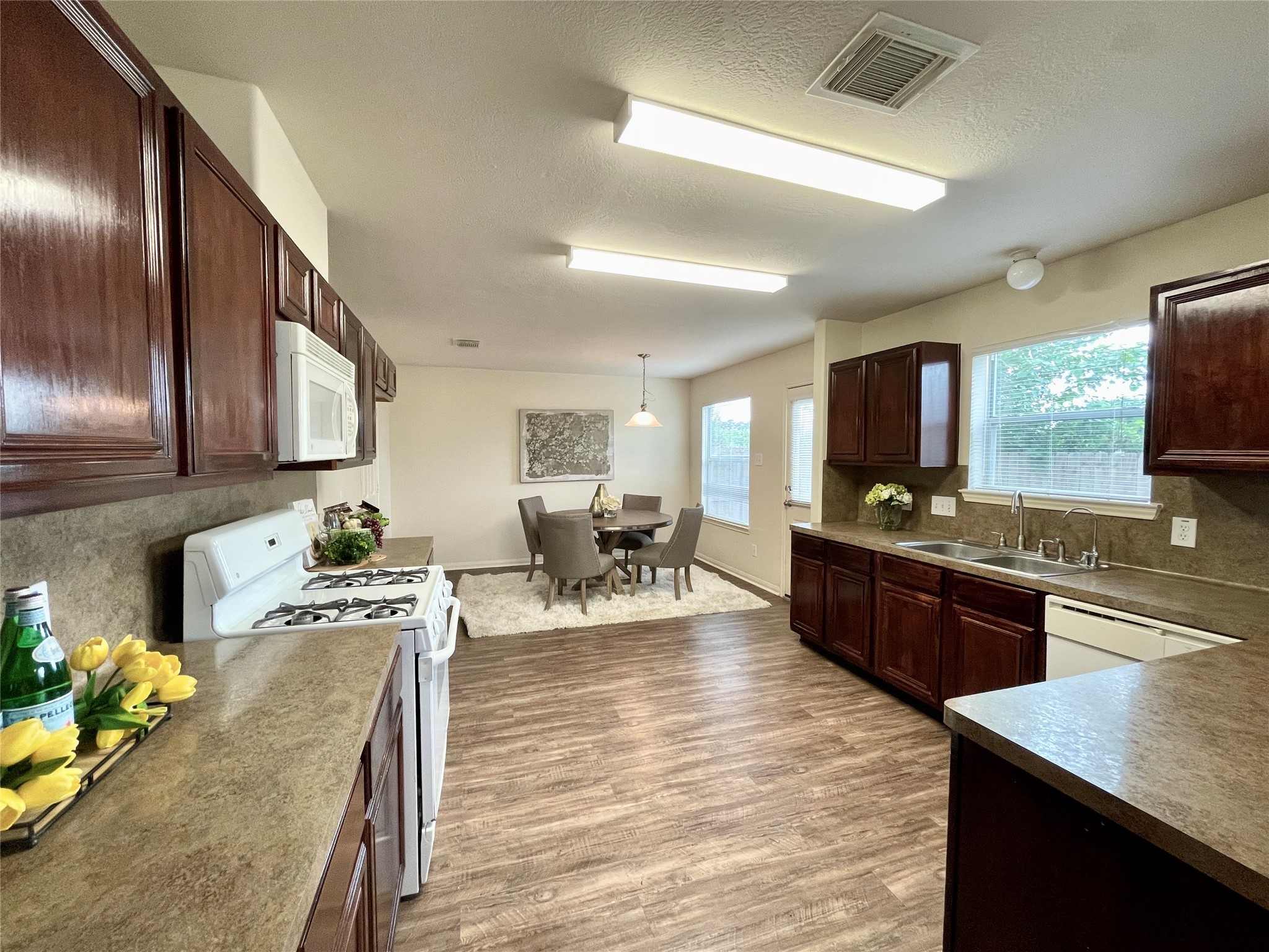 3002 Malope Ranch Drive Property Photo 10