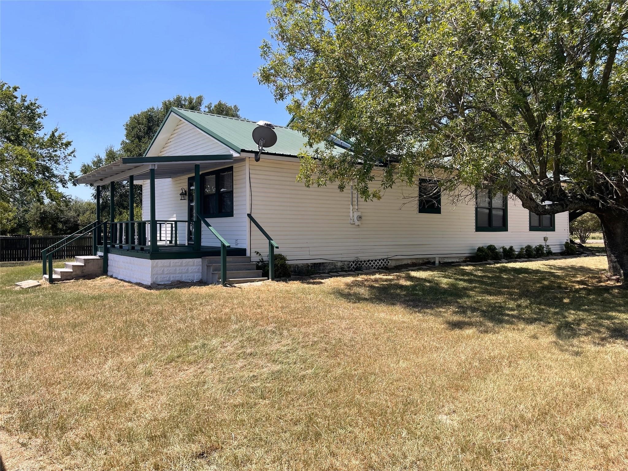 923 Fm 80 S Property Photo 31