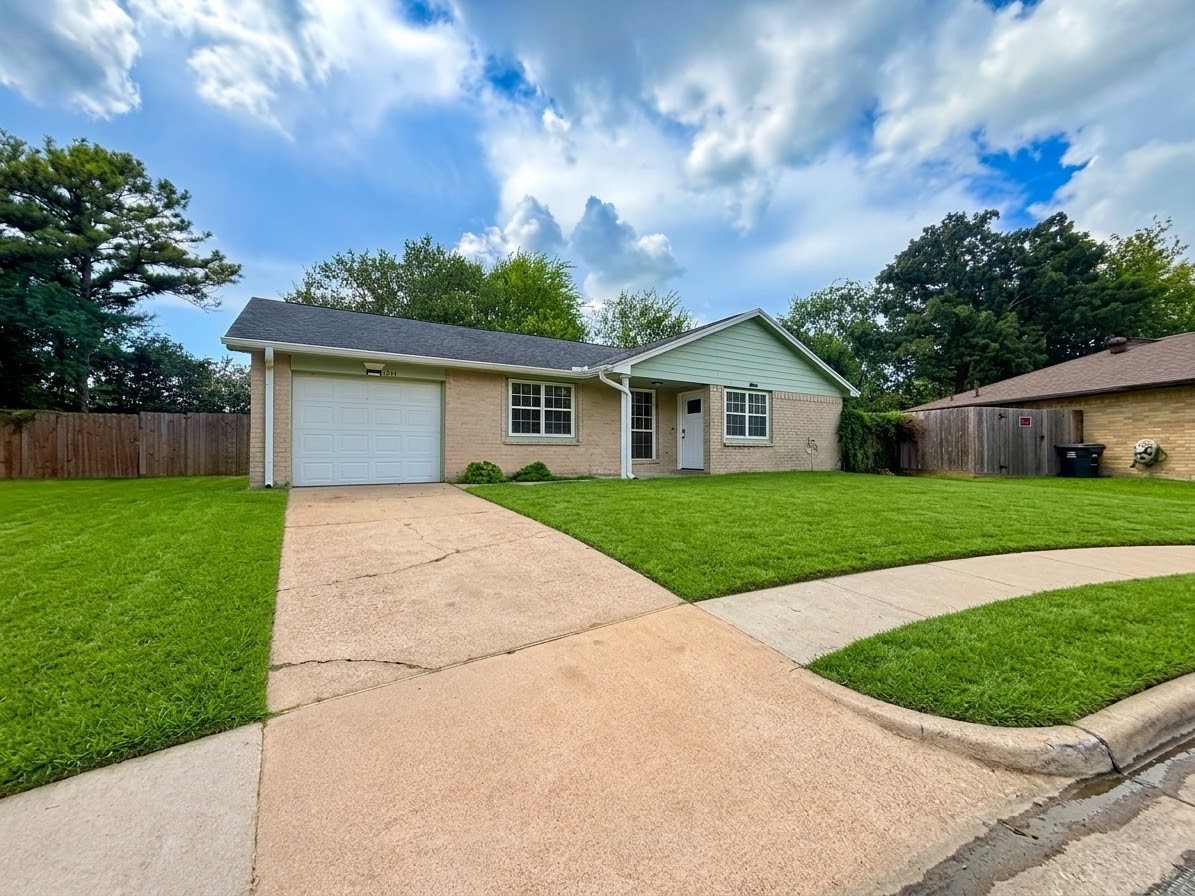 1014 Pimlico Drive Property Photo 1