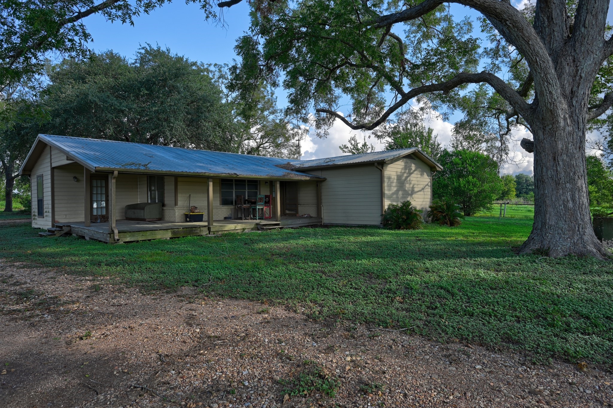15650 Highway 290 W Property Photo 24