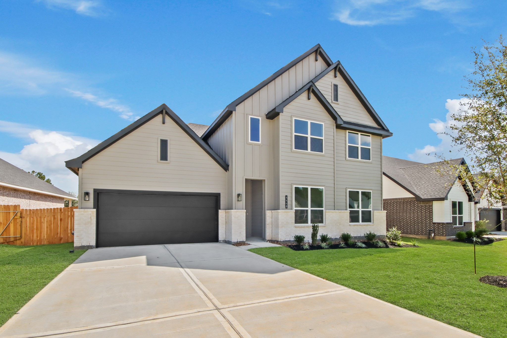 4448 Wapama Falls Loop Property Photo 3