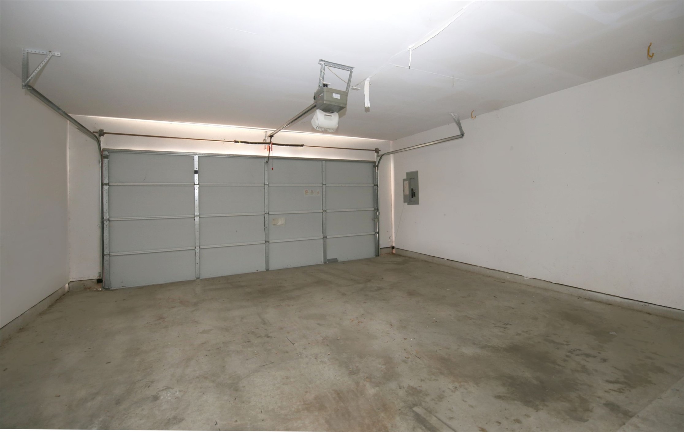 2819 Crawford Property Photo 25