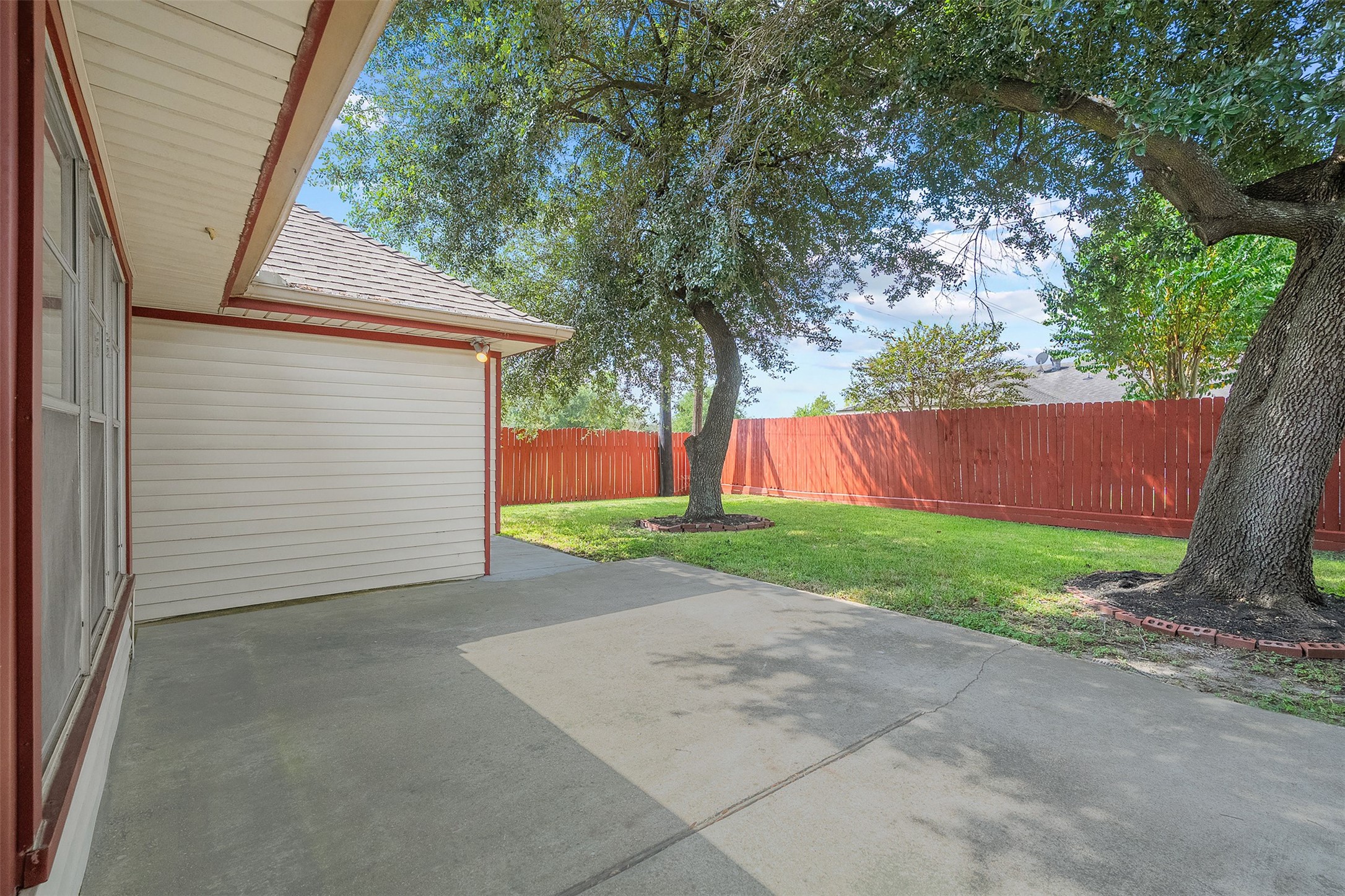 2503 Moss Hill Drive Property Photo 33