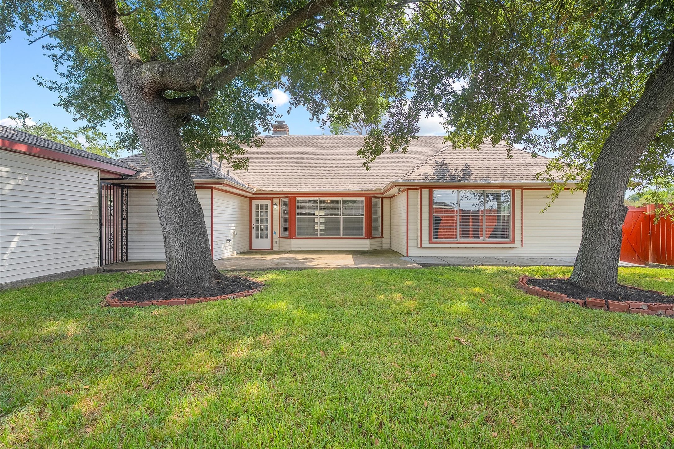 2503 Moss Hill Drive Property Photo 35