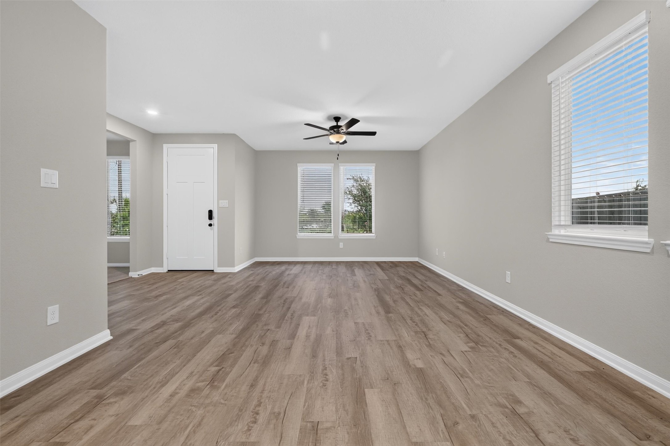 6427 Prospect Oaks Parkway Property Photo 6