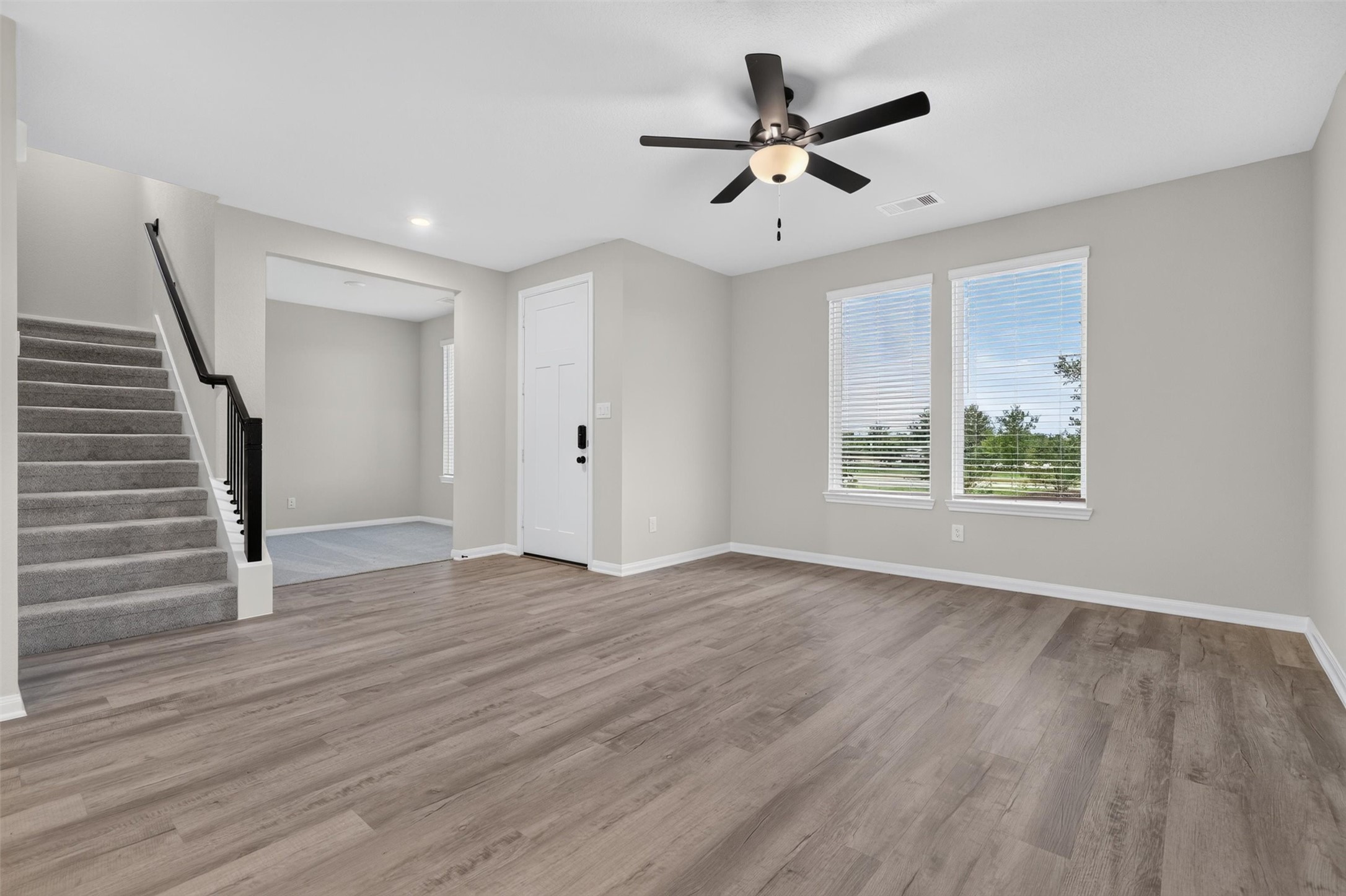 6427 Prospect Oaks Parkway Property Photo 8