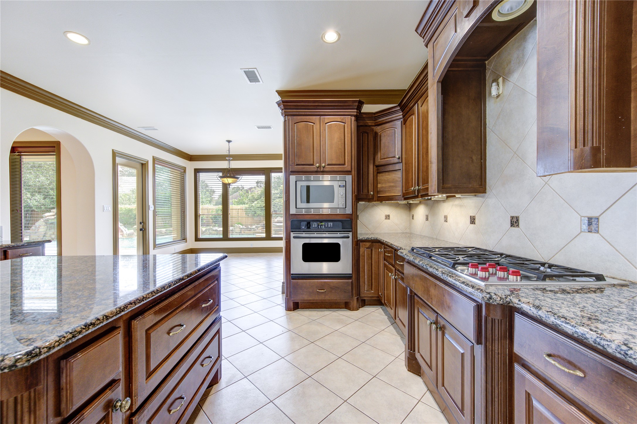 5207 Eagle Pointe Court Property Photo 21