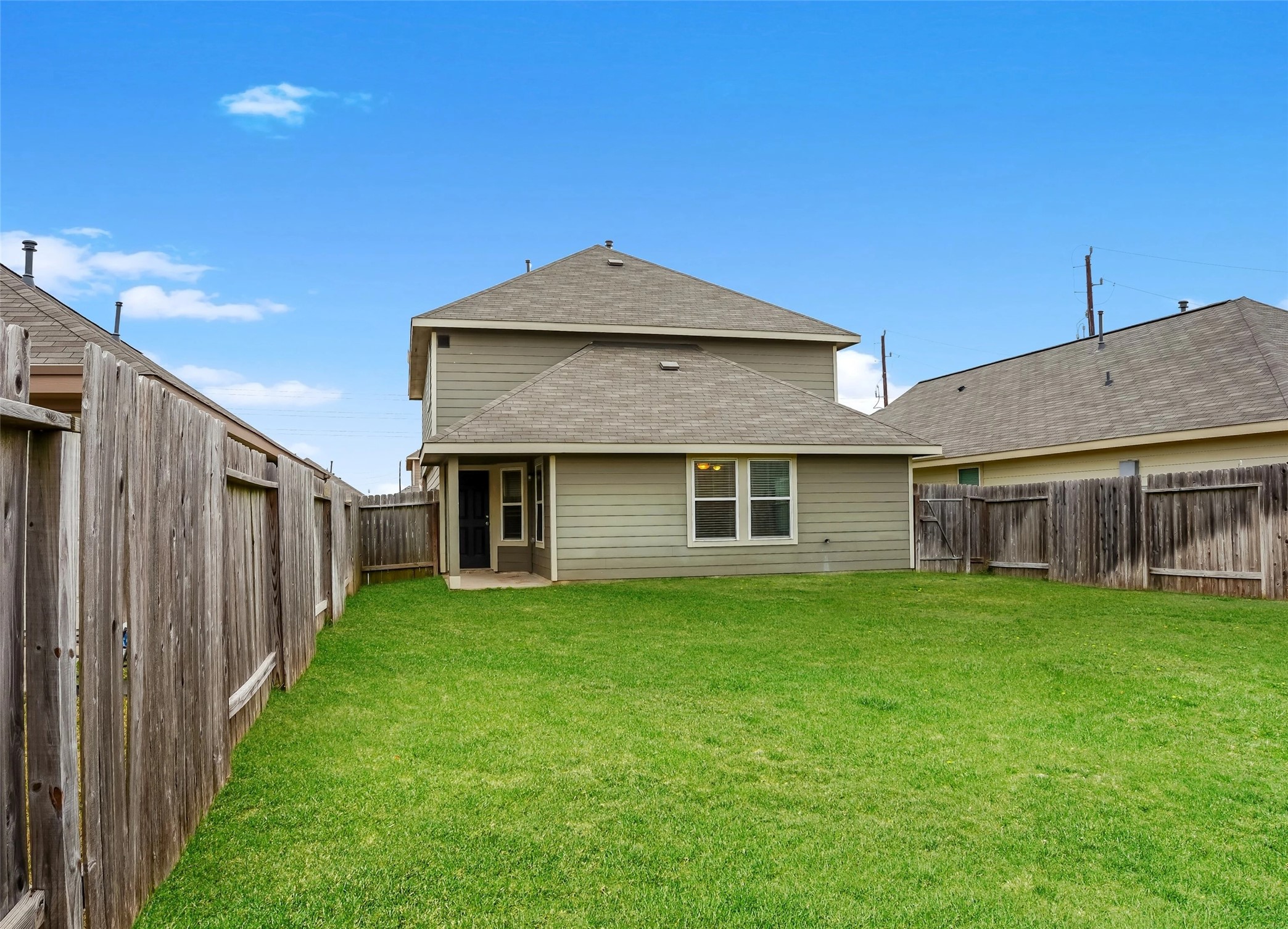 24007 Avogadro Drive Property Photo 2