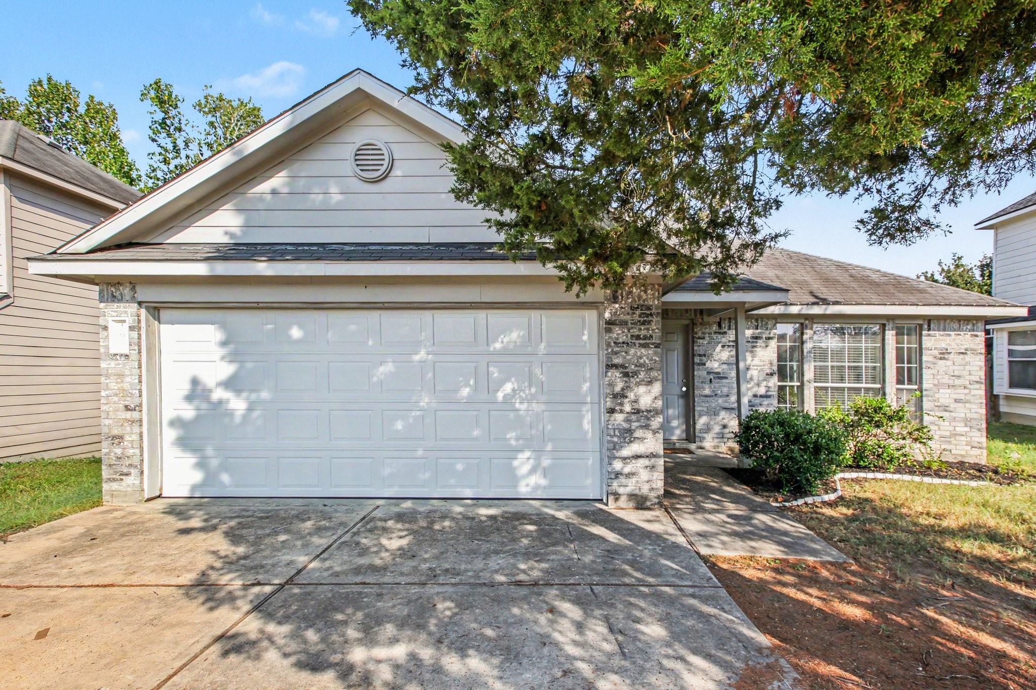 14021 Buckskin Drive Property Photo 1