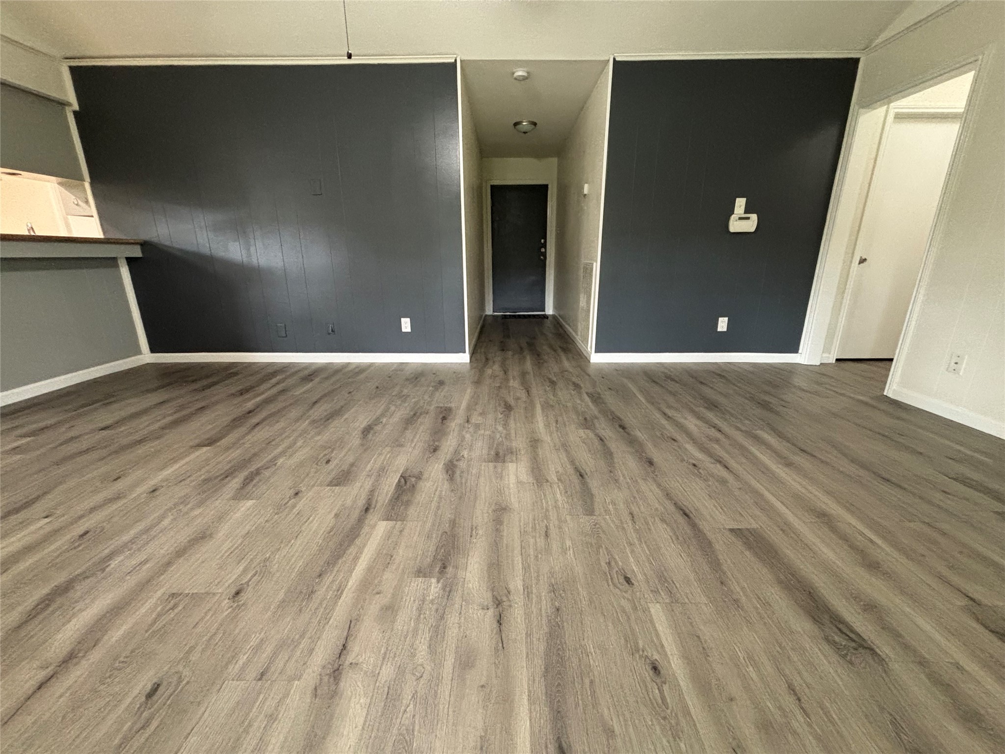 5008 Rockland Drive Property Photo 4