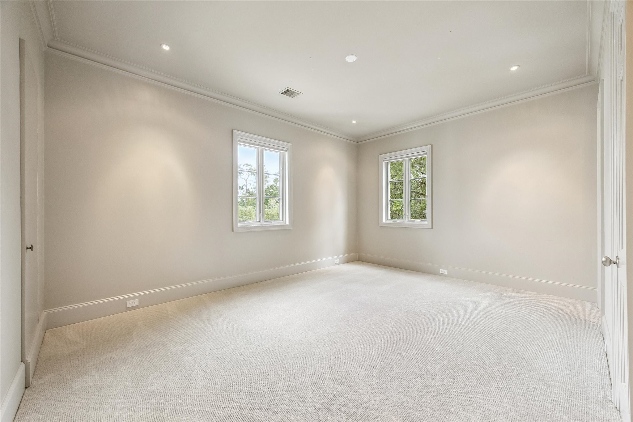 24 Crestwood Drive Property Photo 30