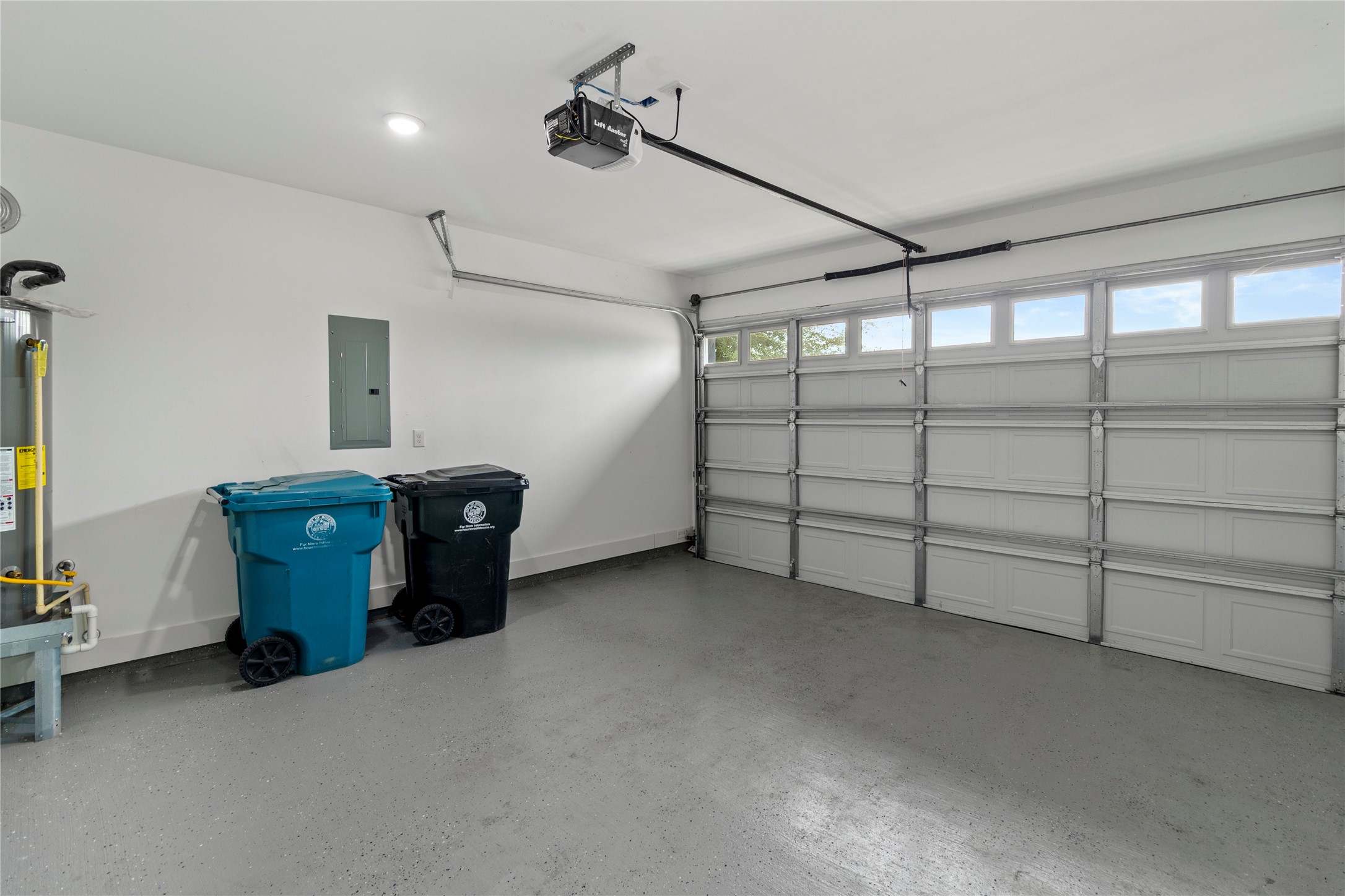 3923 Yale Street B Property Photo 40