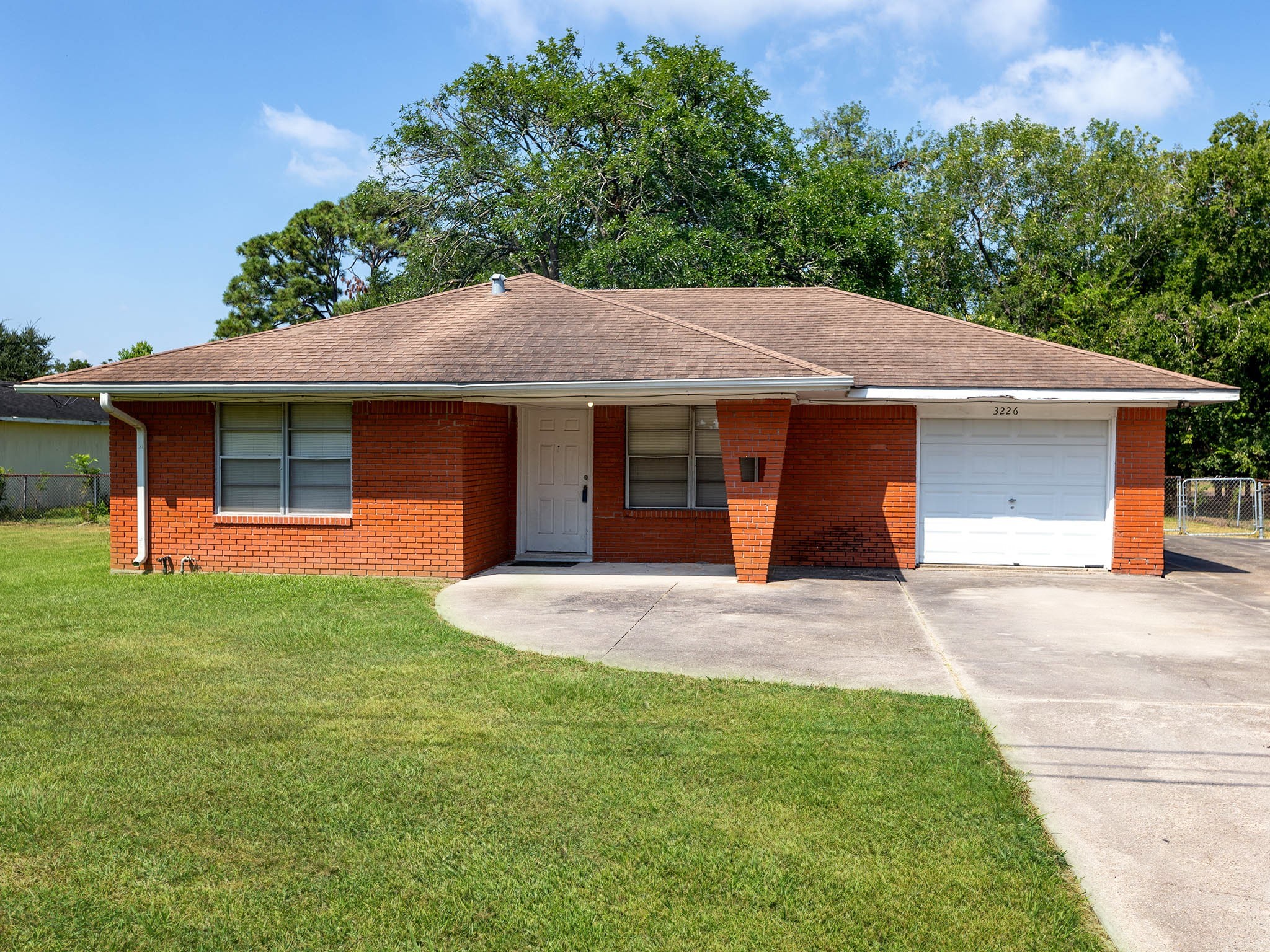 3226 Bernard Street Property Photo