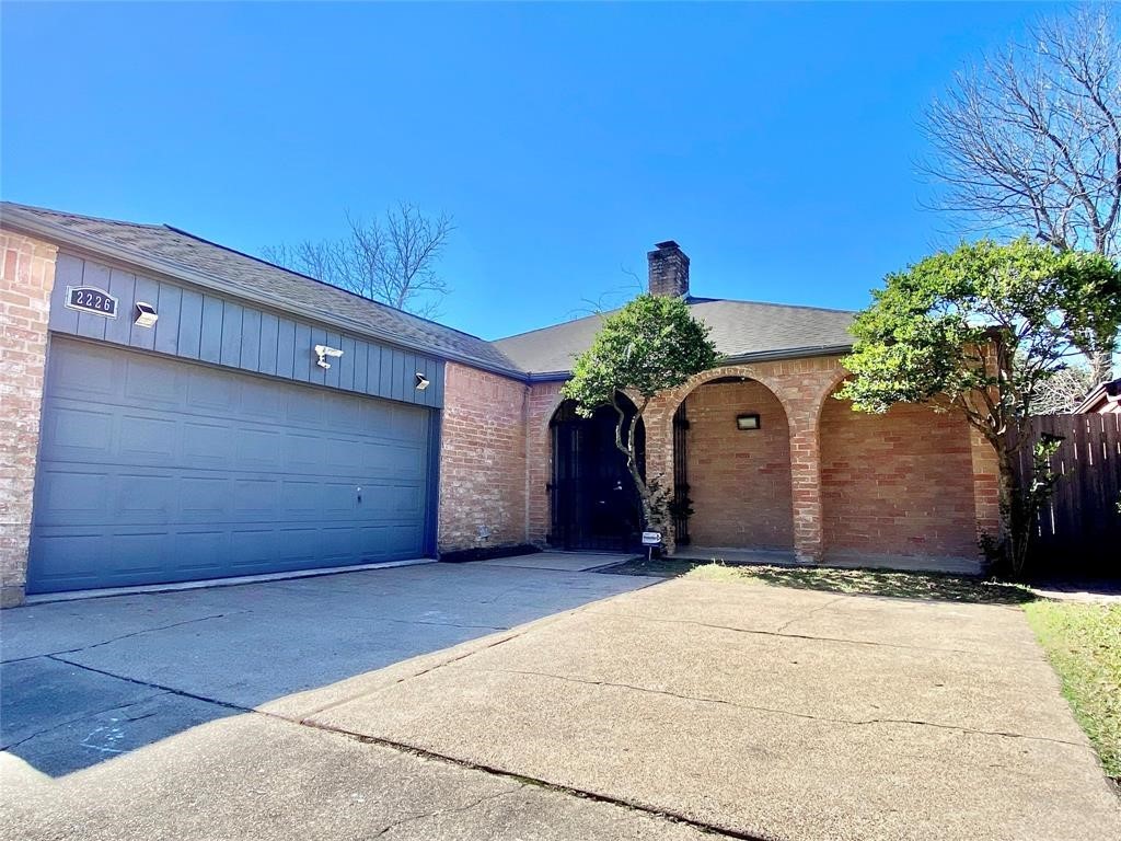 2226 Jamara Lane Property Photo 1