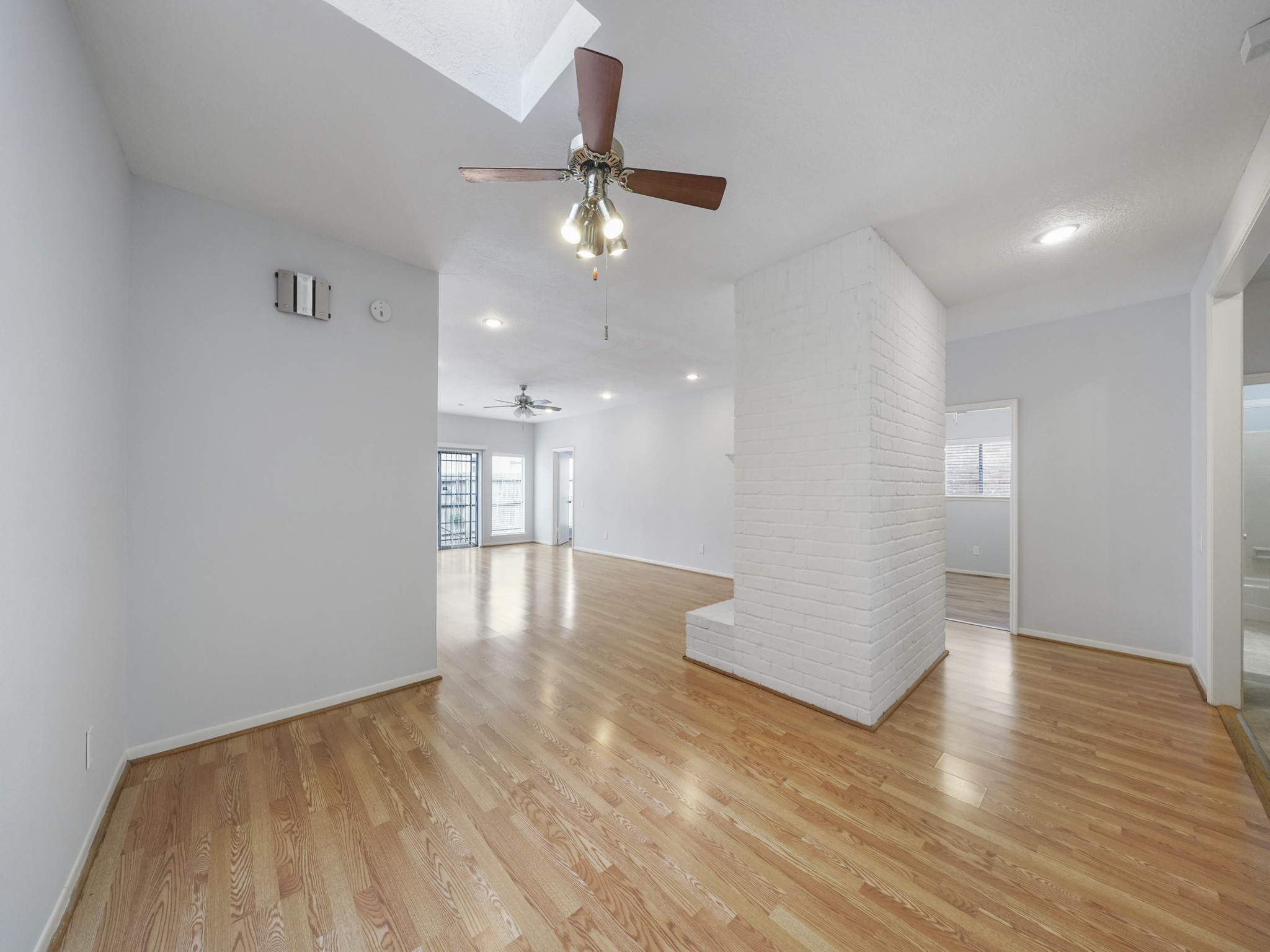 2226 Jamara Lane Property Photo 3