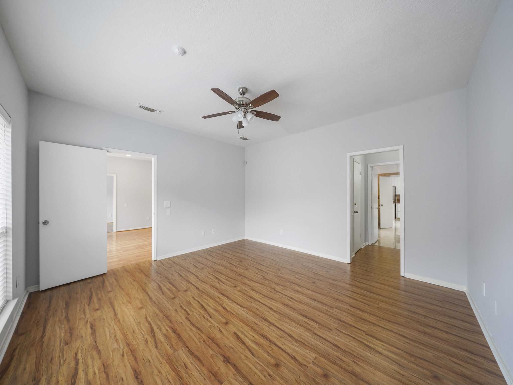 2226 Jamara Lane Property Photo 10