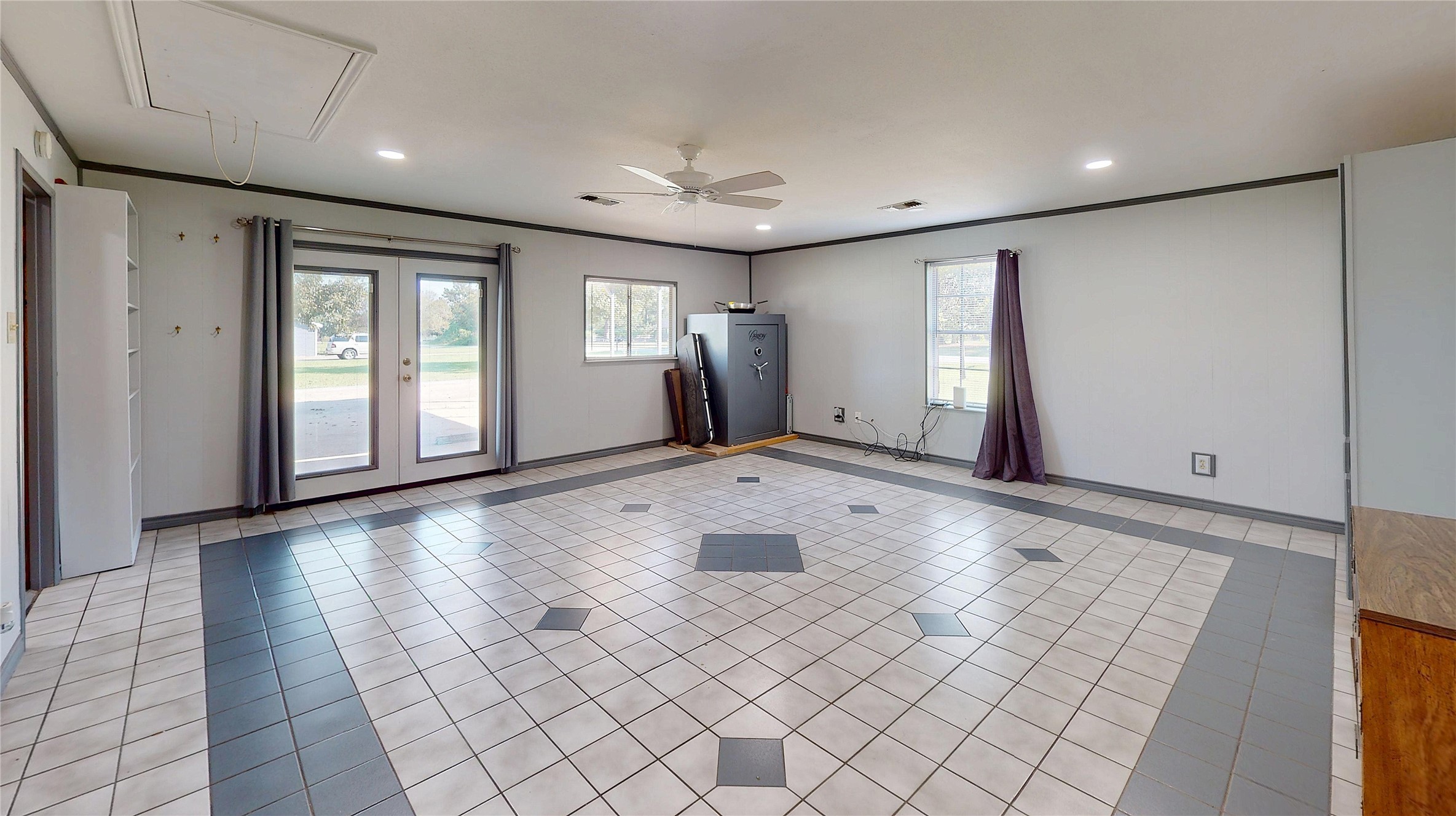 18107 W Cypress Hill Circle Property Photo 23