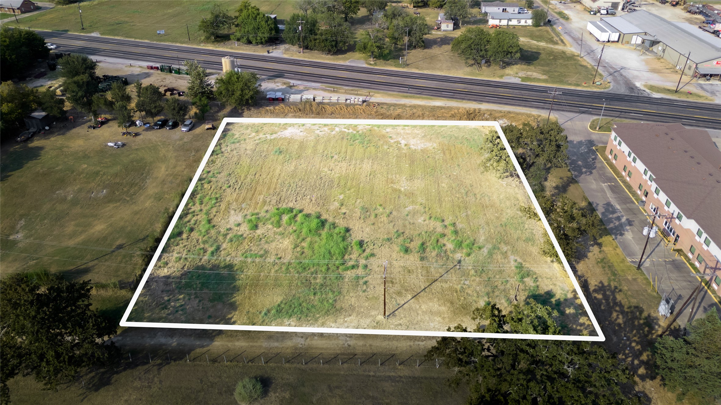 Tbd Ave E Property Photo 3