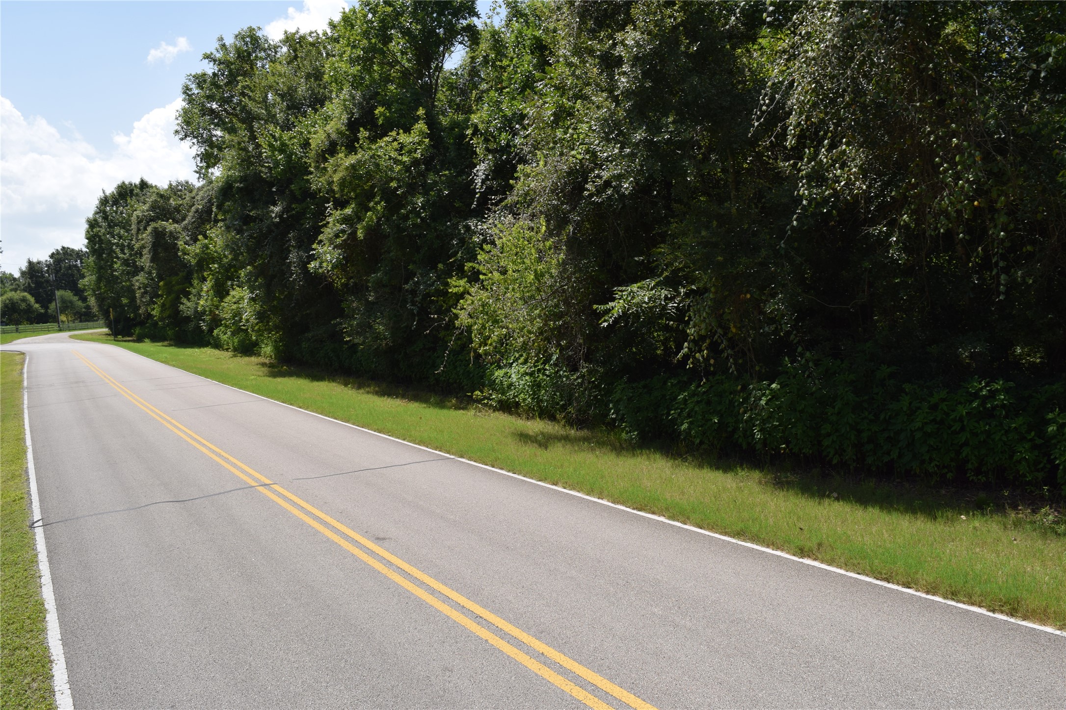 00 Colony Drive Property Photo 4